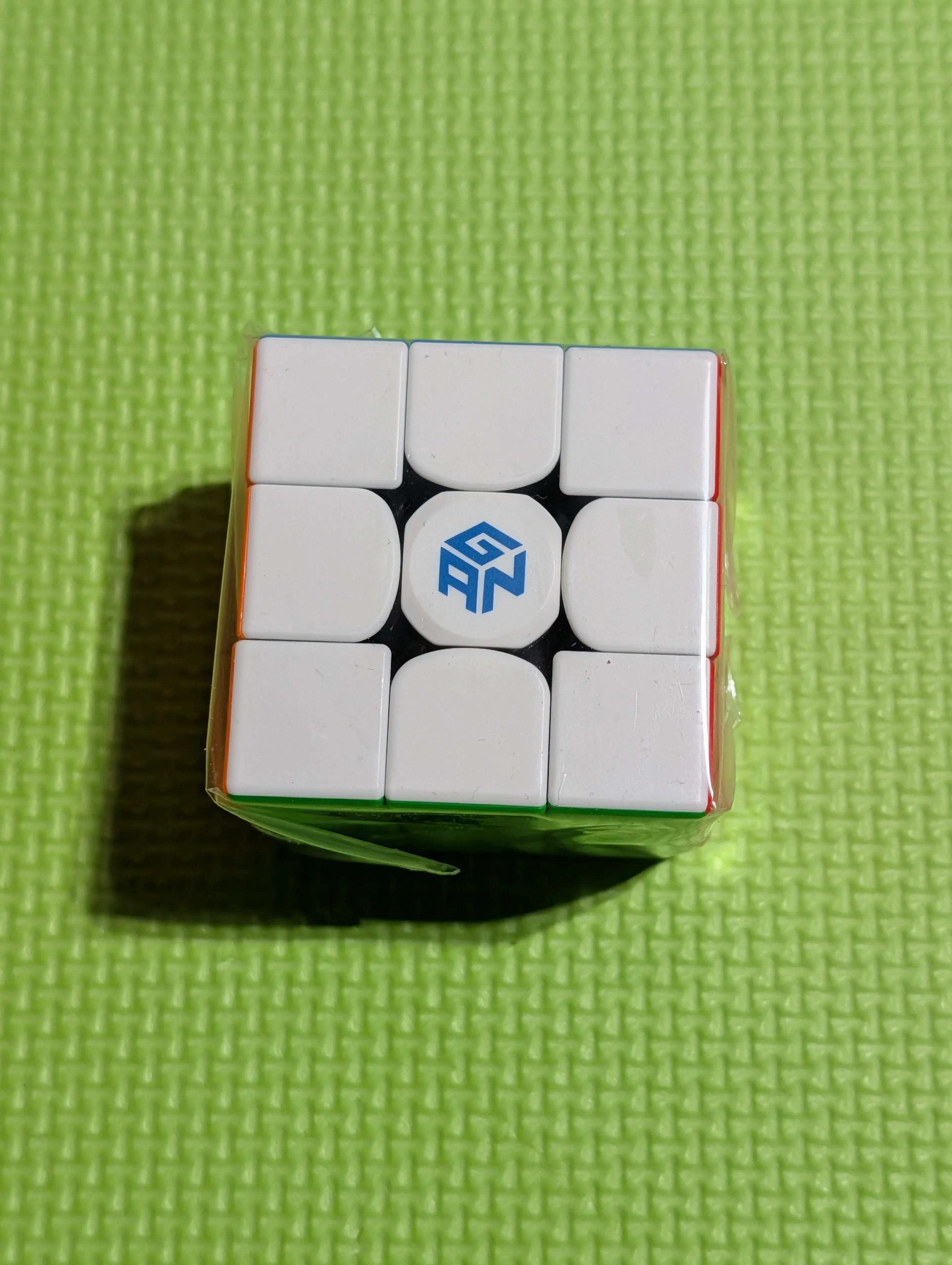 GAN356 R S, 3x3 Speed Cube Stickerless Rubik's Cube image indicator(2)
