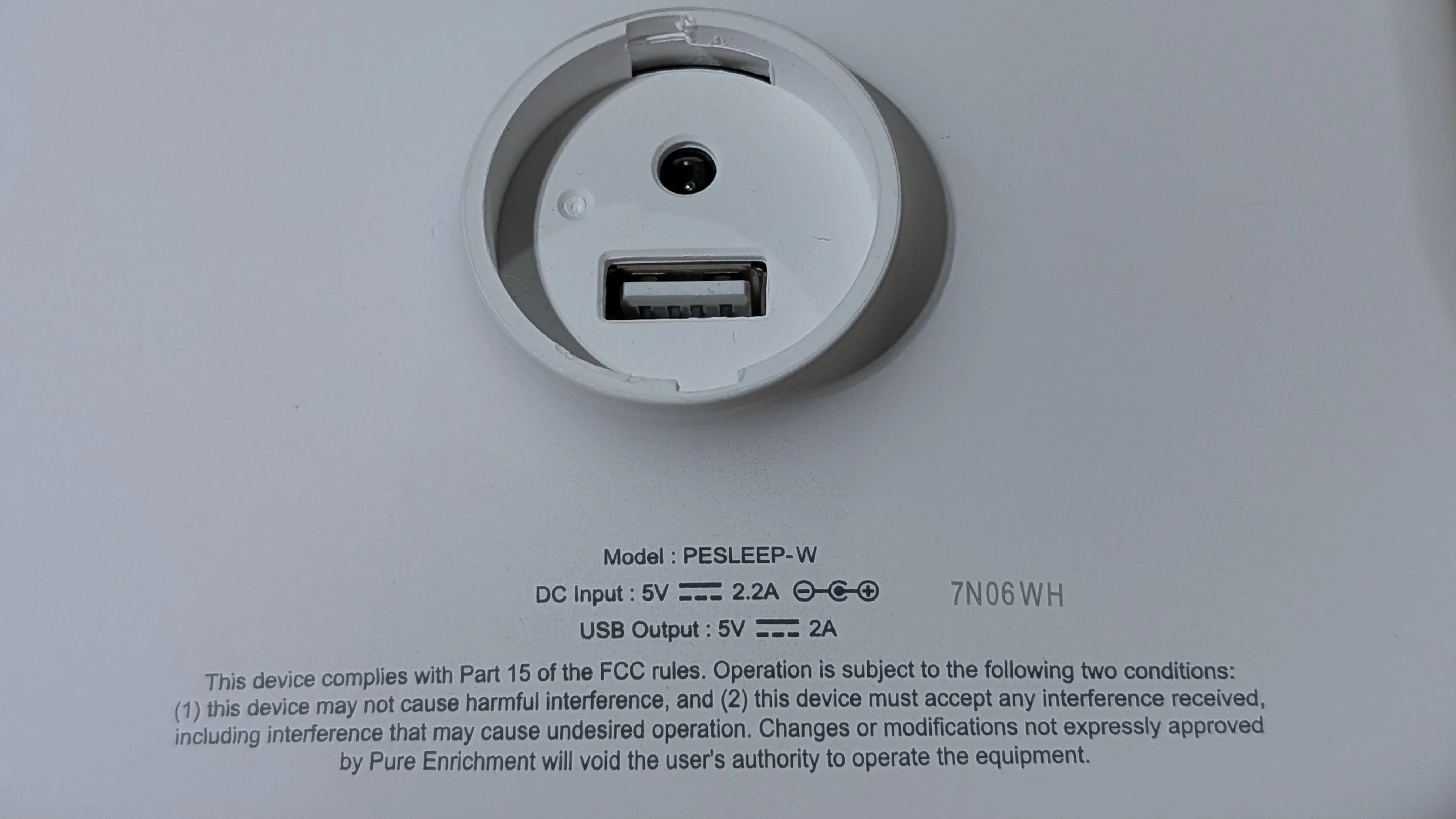 Pure Enrichment Wave Premium Sleep Sound Machine w/ USB Charger image indicator(6)