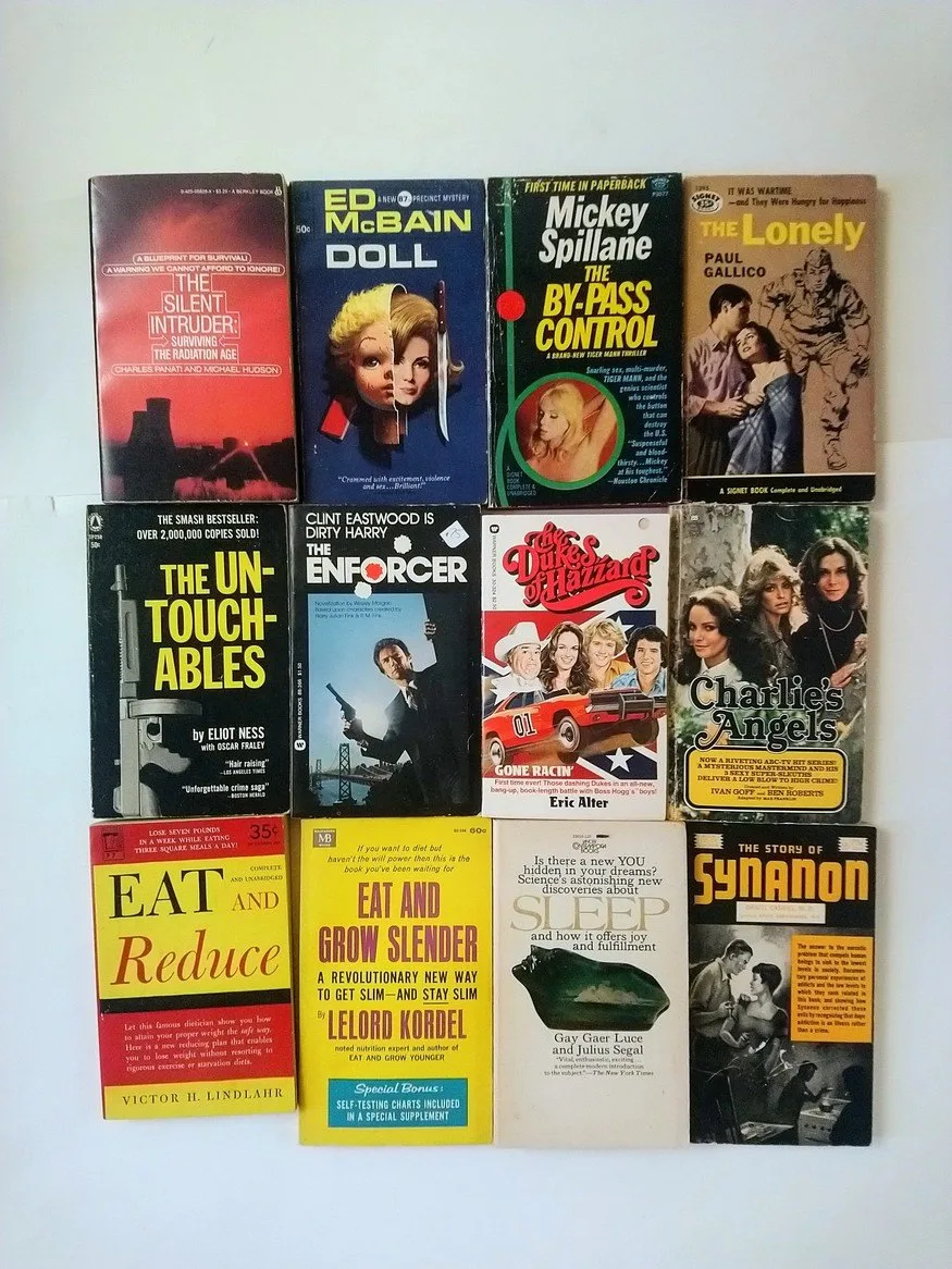 More Vintage Pocketbooks!