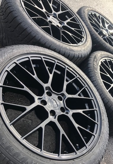 NEW 20"PORSCHE MACAN+265/45/R20 &295/40/R20 Kumho Snows