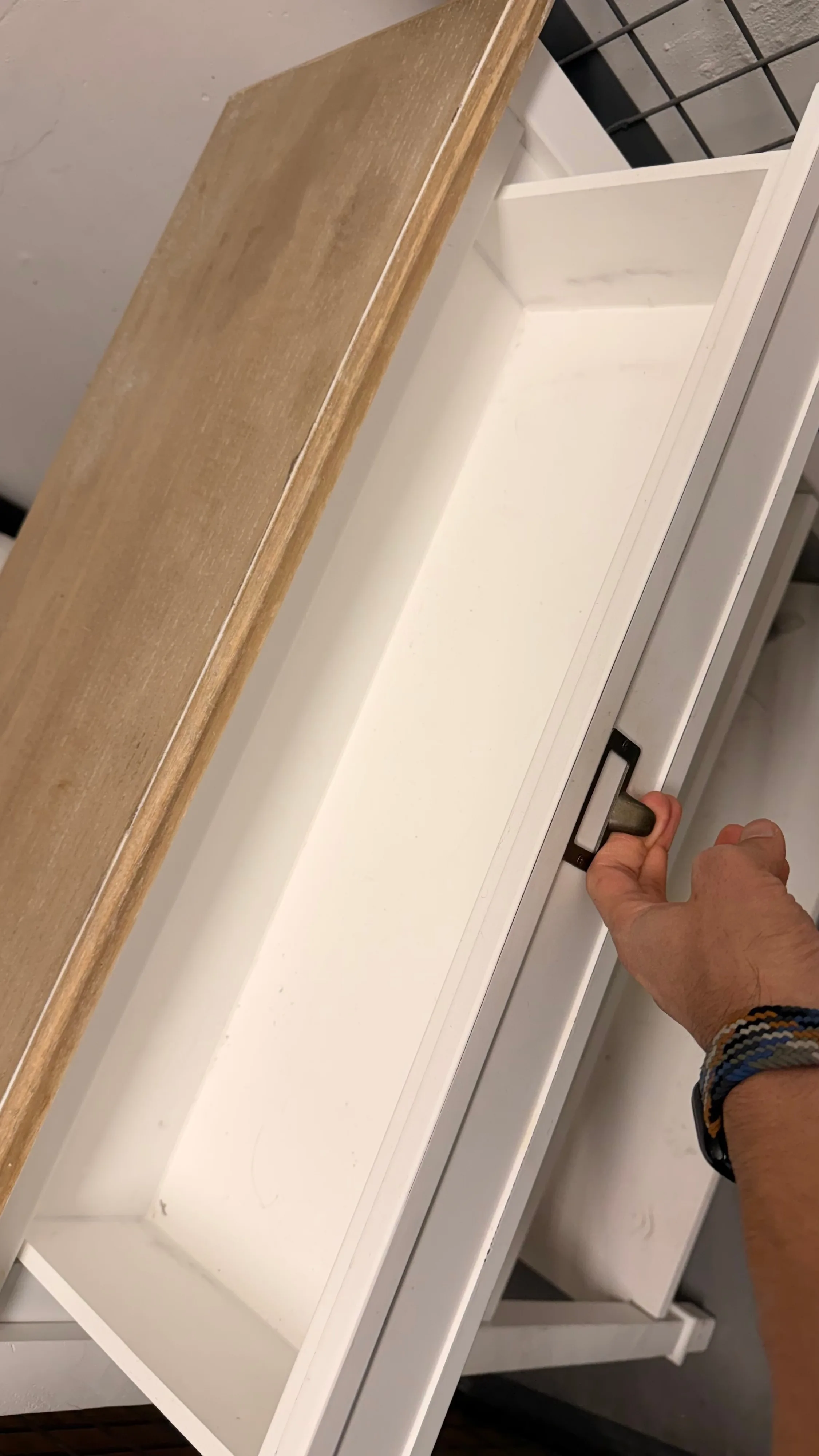 Console table for entryway image indicator(2)