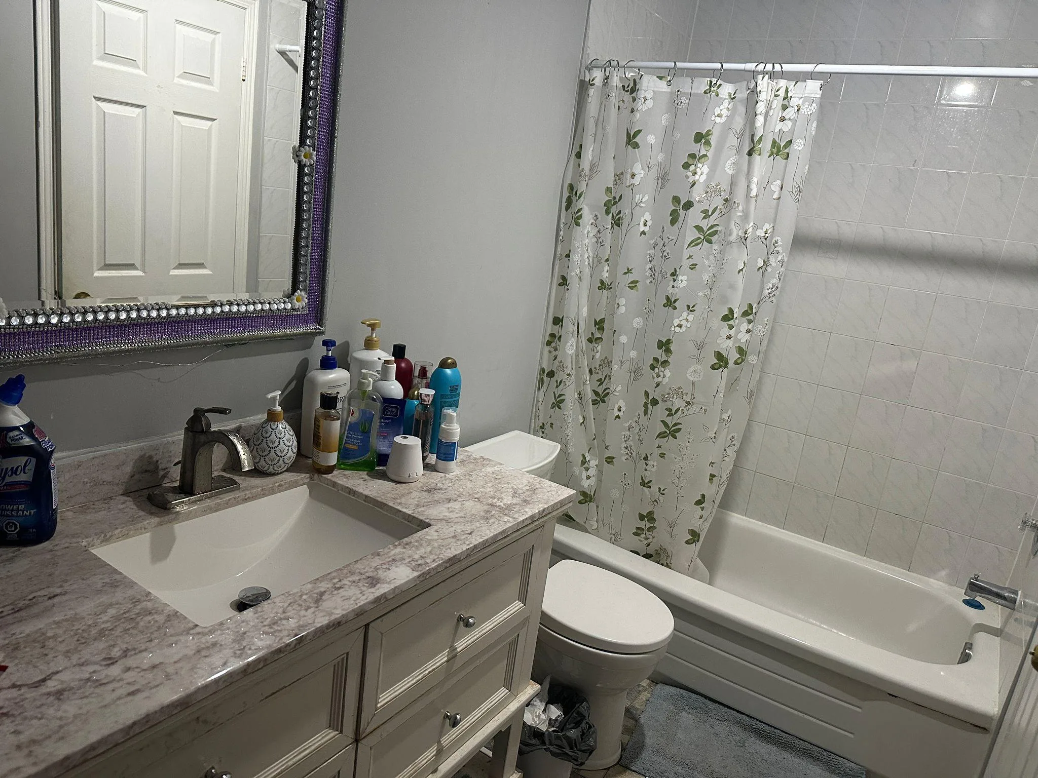 1 master bedroom for rent image indicator(3)