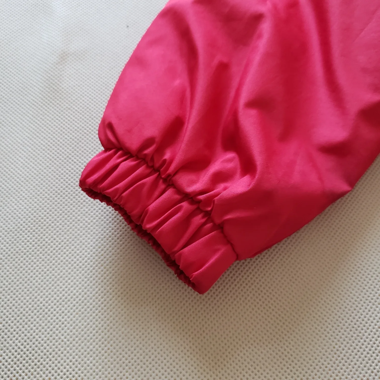 London Fog Lightweight Coat – Size 5 image indicator(3)