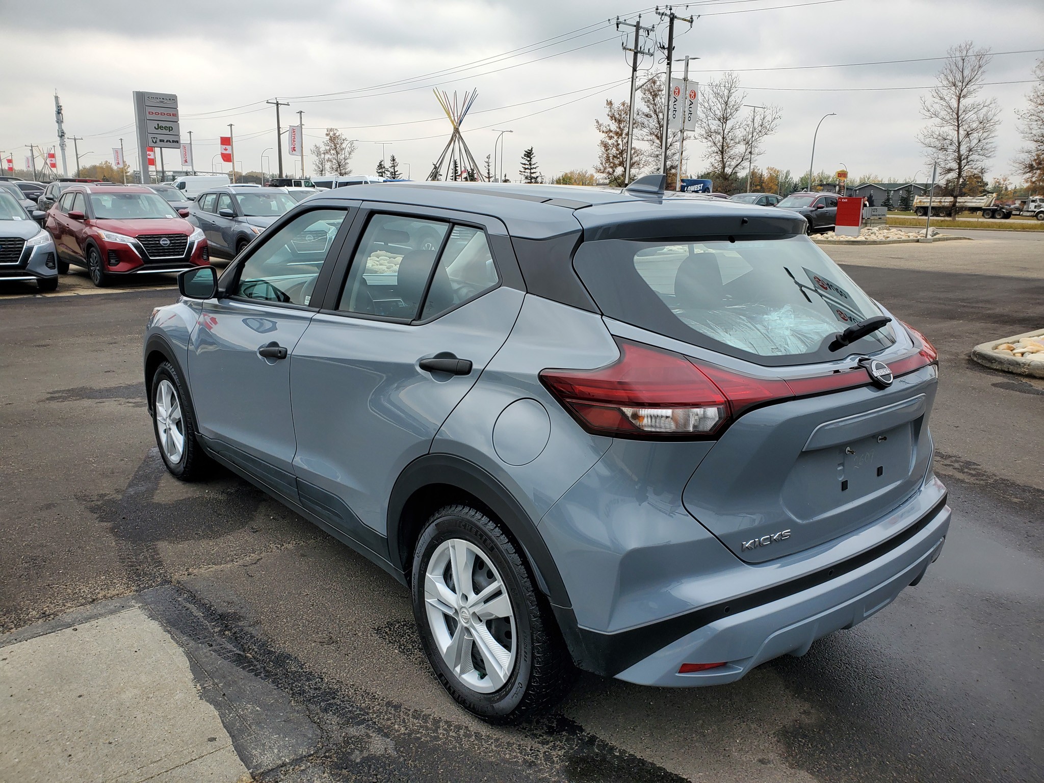 2024 Nissan Kicks S - photo 5