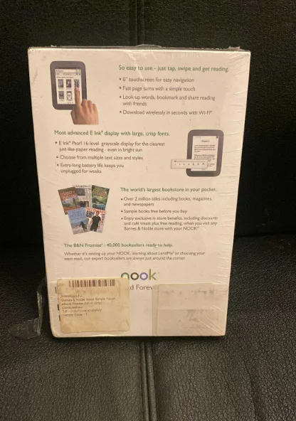 Barnes & Noble Nook Simple Touch eBook Reader (Wi-Fi Only) image indicator(2)