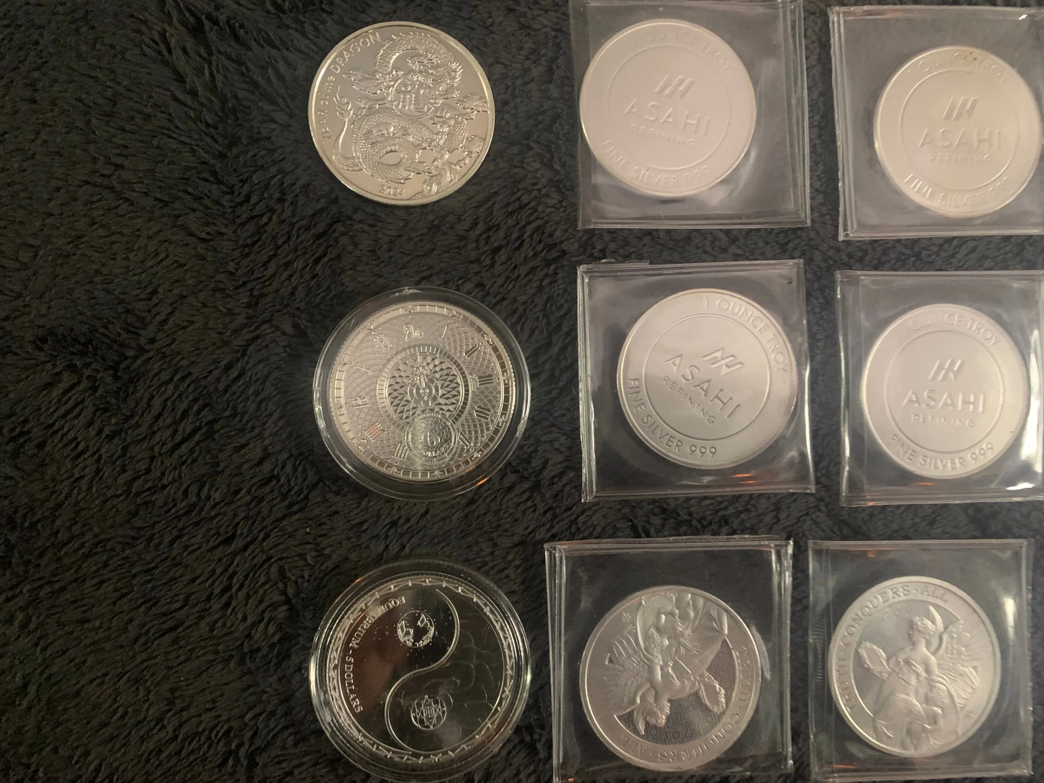 Lot of 20 1oz Coins / Silver Bars image indicator(10)