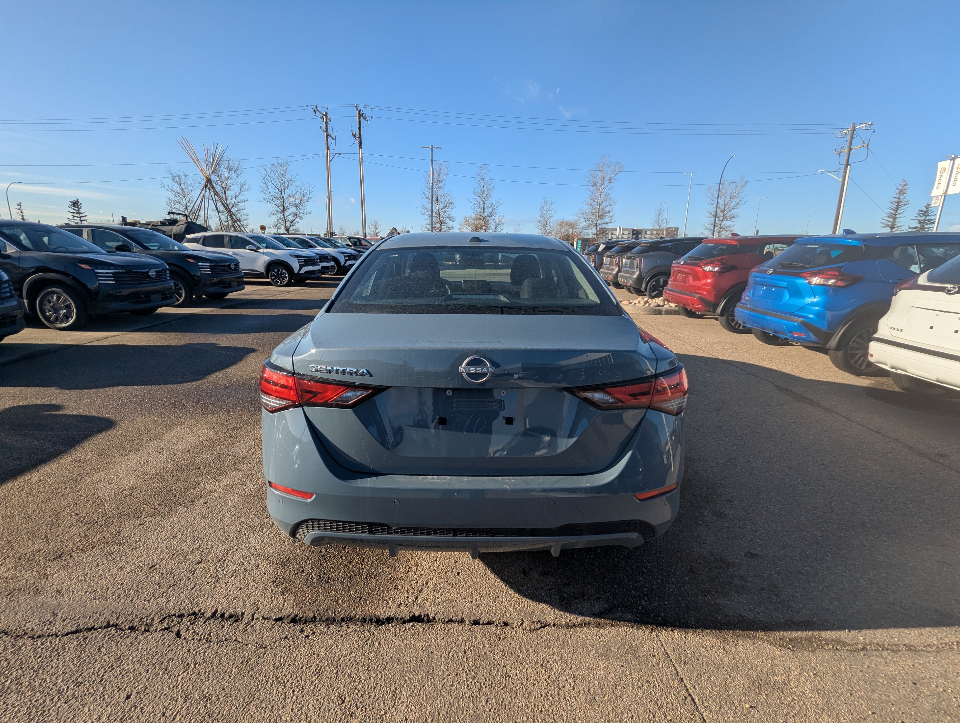 2025 Nissan Sentra SV - photo 4