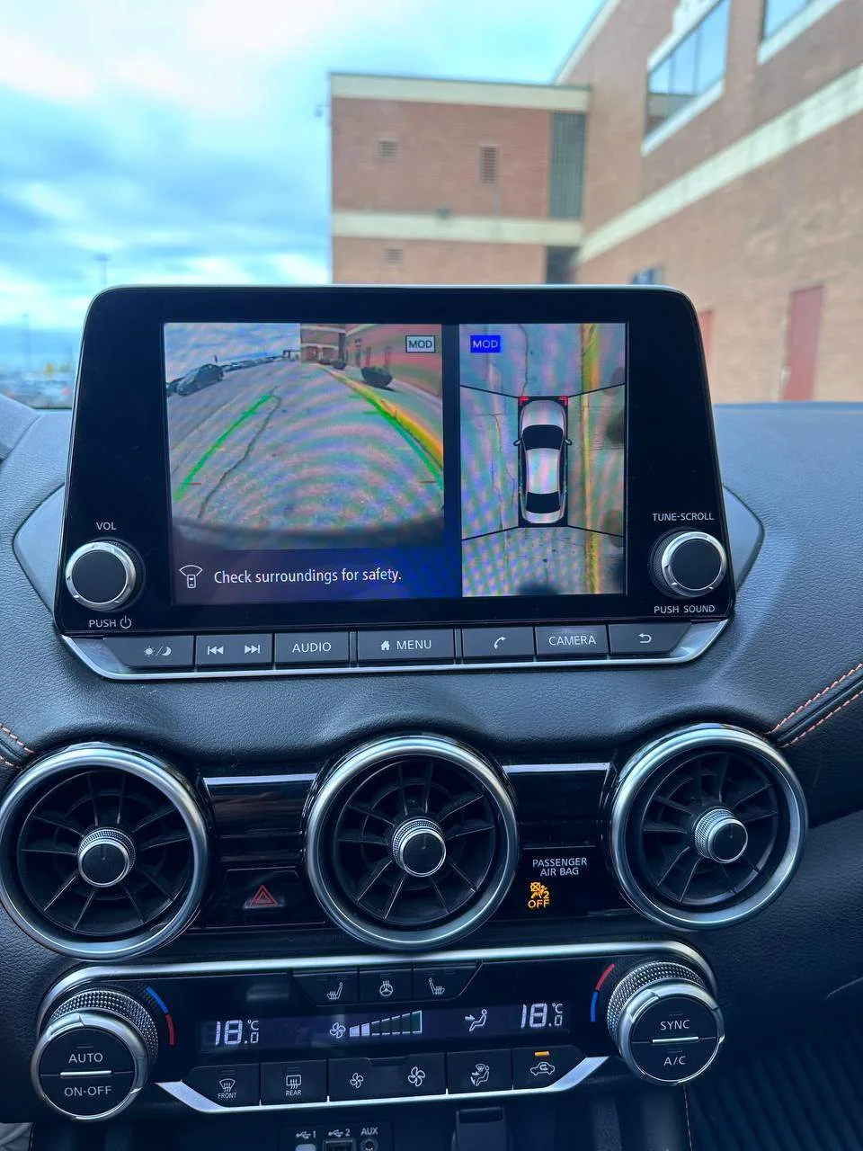 2021 Nissan Sentra SR image indicator(5)