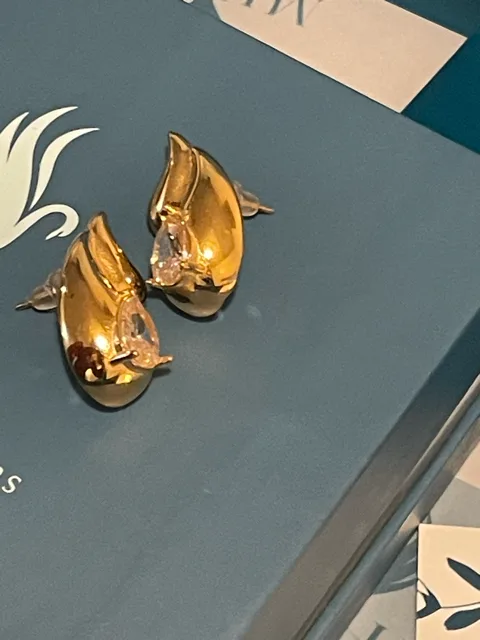 14k Gold Plated Double Teardrop Stud Earrings image indicator(5)