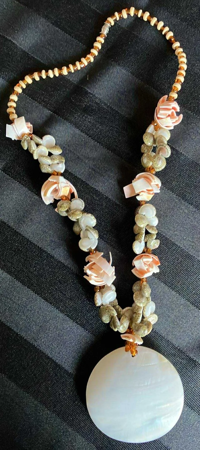 Vintage Unique Shell Necklace