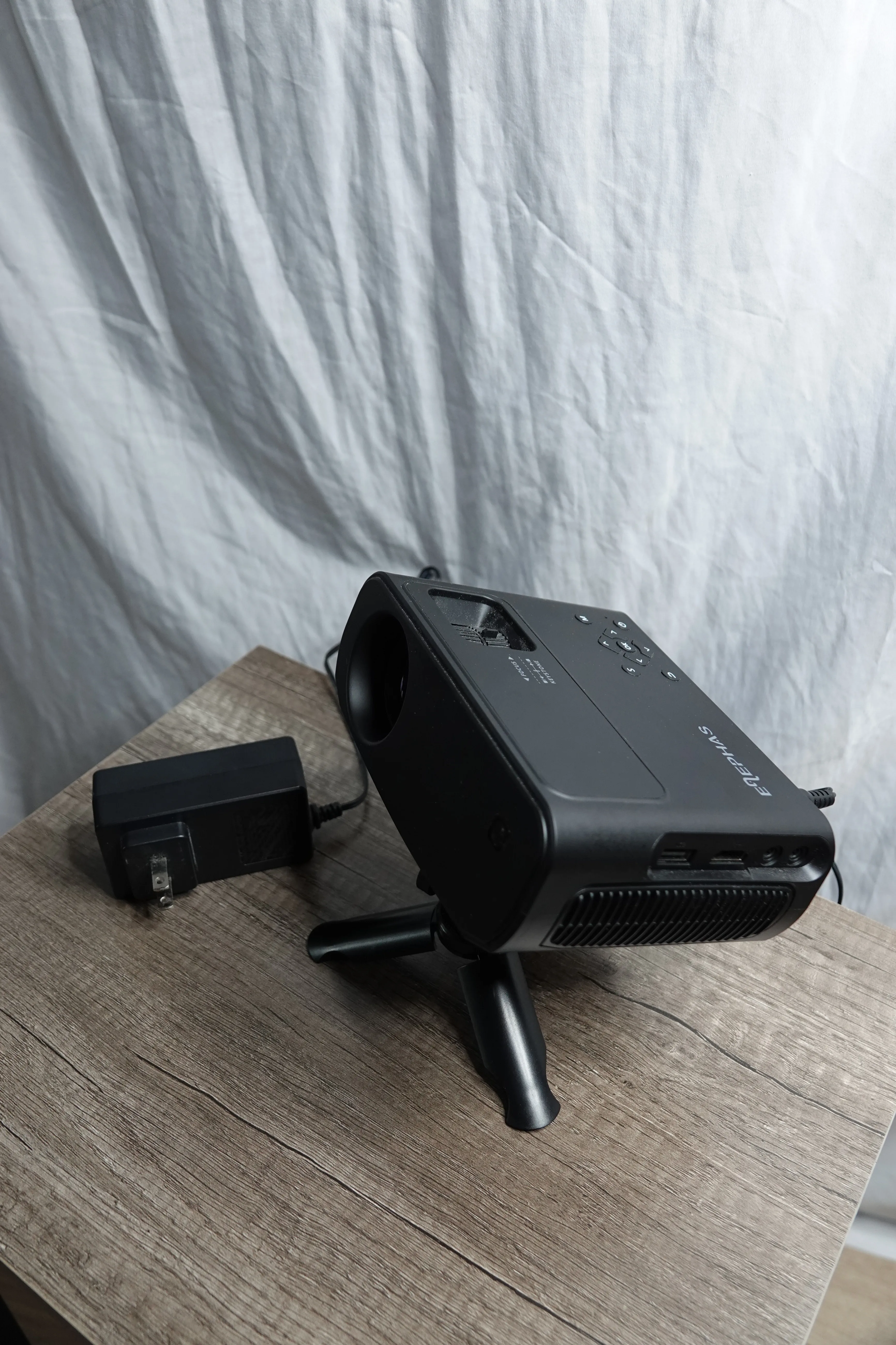 ELEPHAS Mini Projector (W13-M) + Stand & Adapter