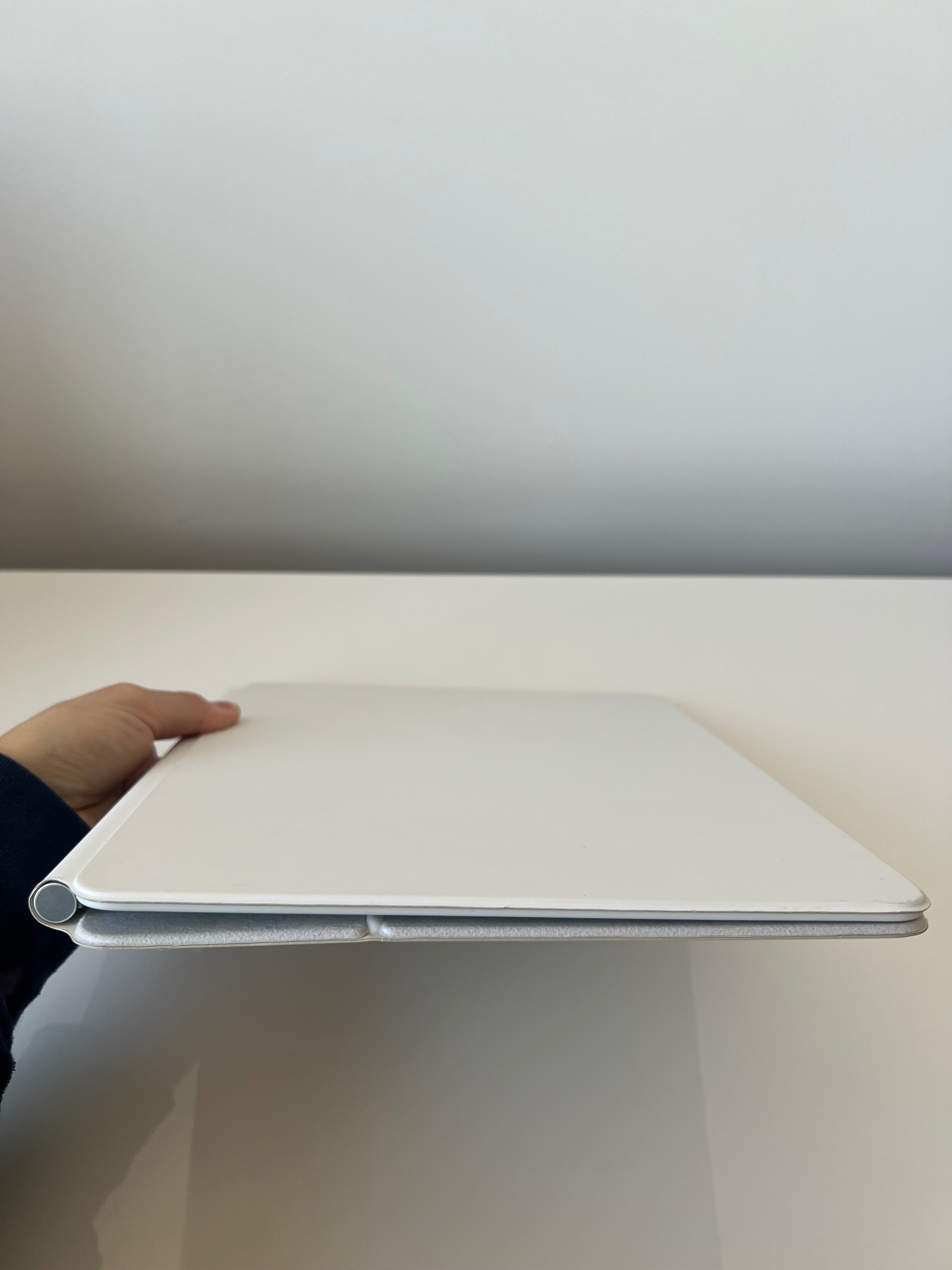 Apple Magic Keyboard for 12.9" iPad Pro 5th Gen., White - US Eng - photo 4