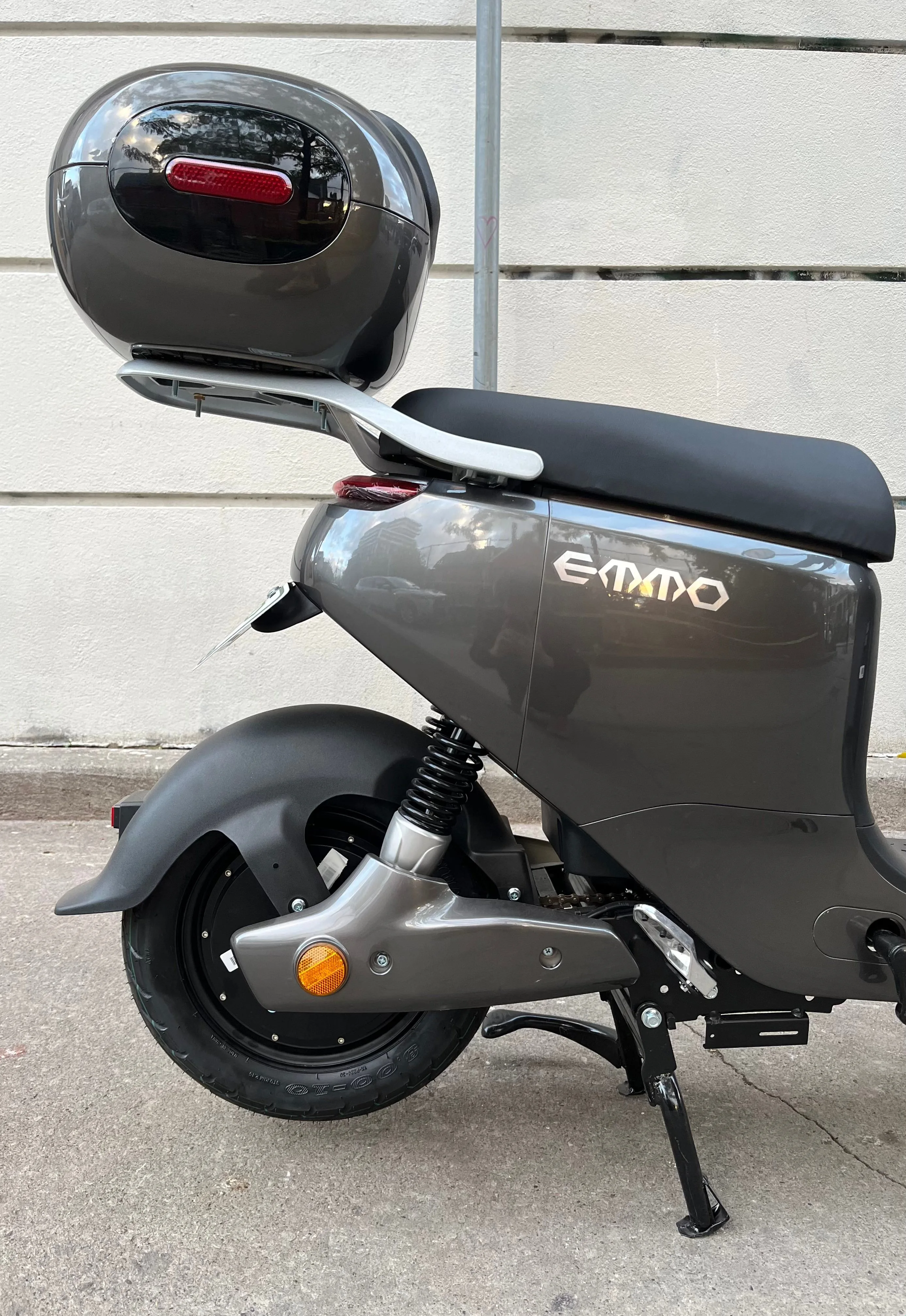 EMMO ADO Electric Moped | Showroom Demo / Full Warranty image indicator(2)