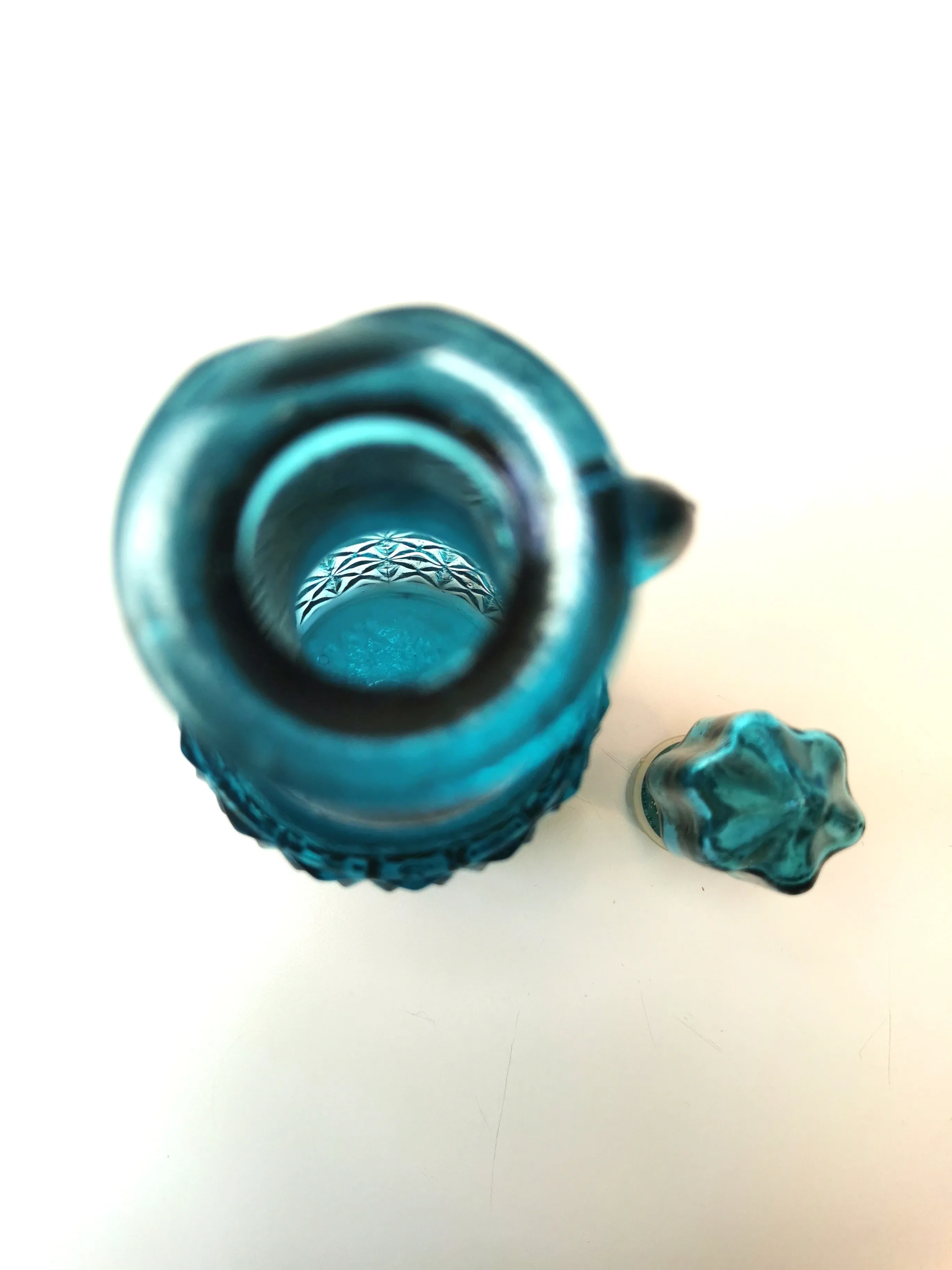 Blue Glass Cruet Vintage Diamond Pattern image indicator(9)