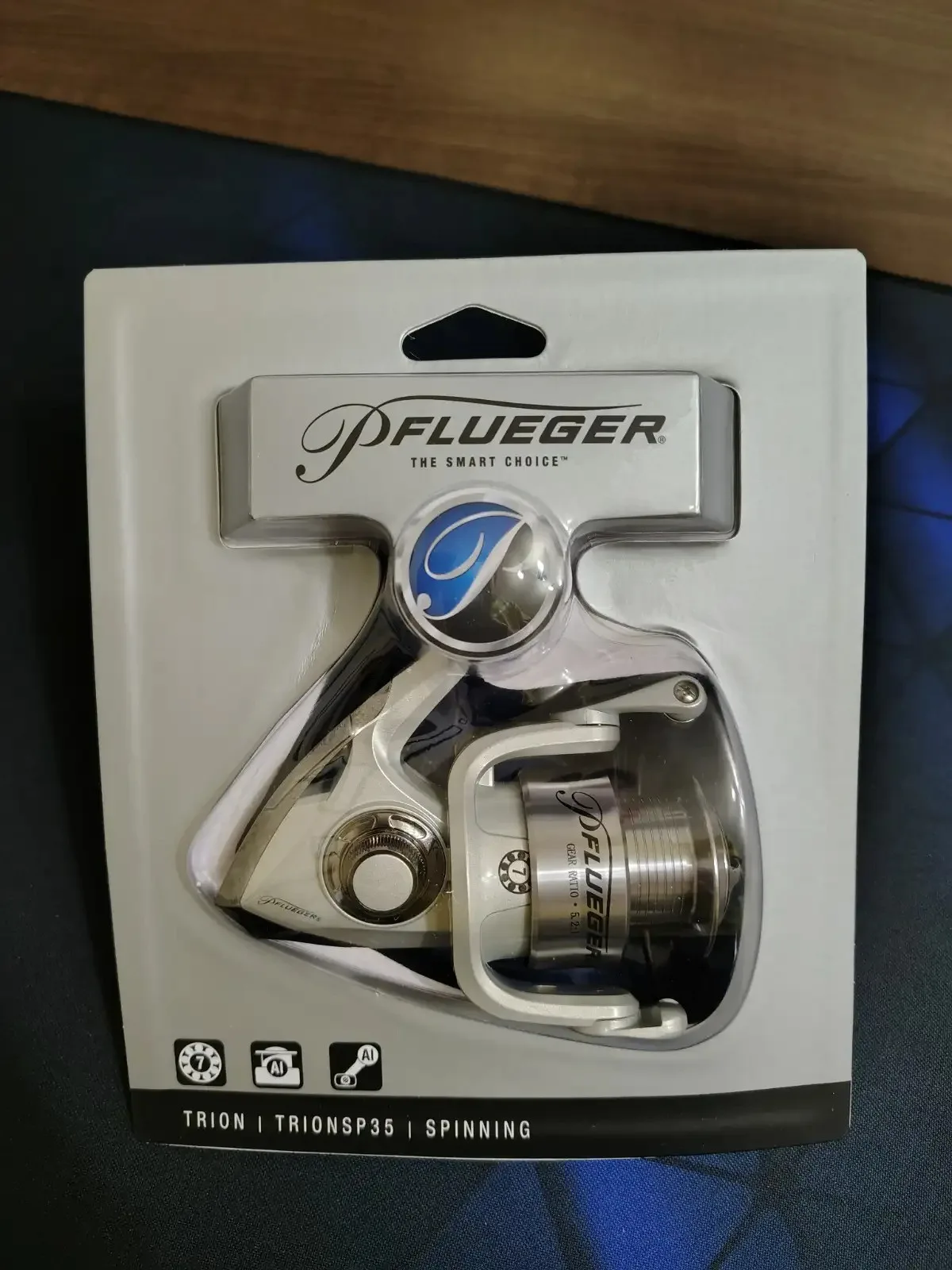 PFLUEGER "Trion 35" Spinning Fishing Reel - BRAND NEW