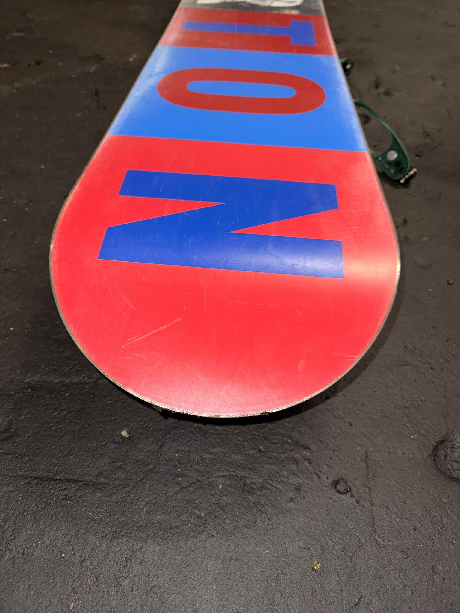 Burton Blunt Snowboard with Bindings - photo 5