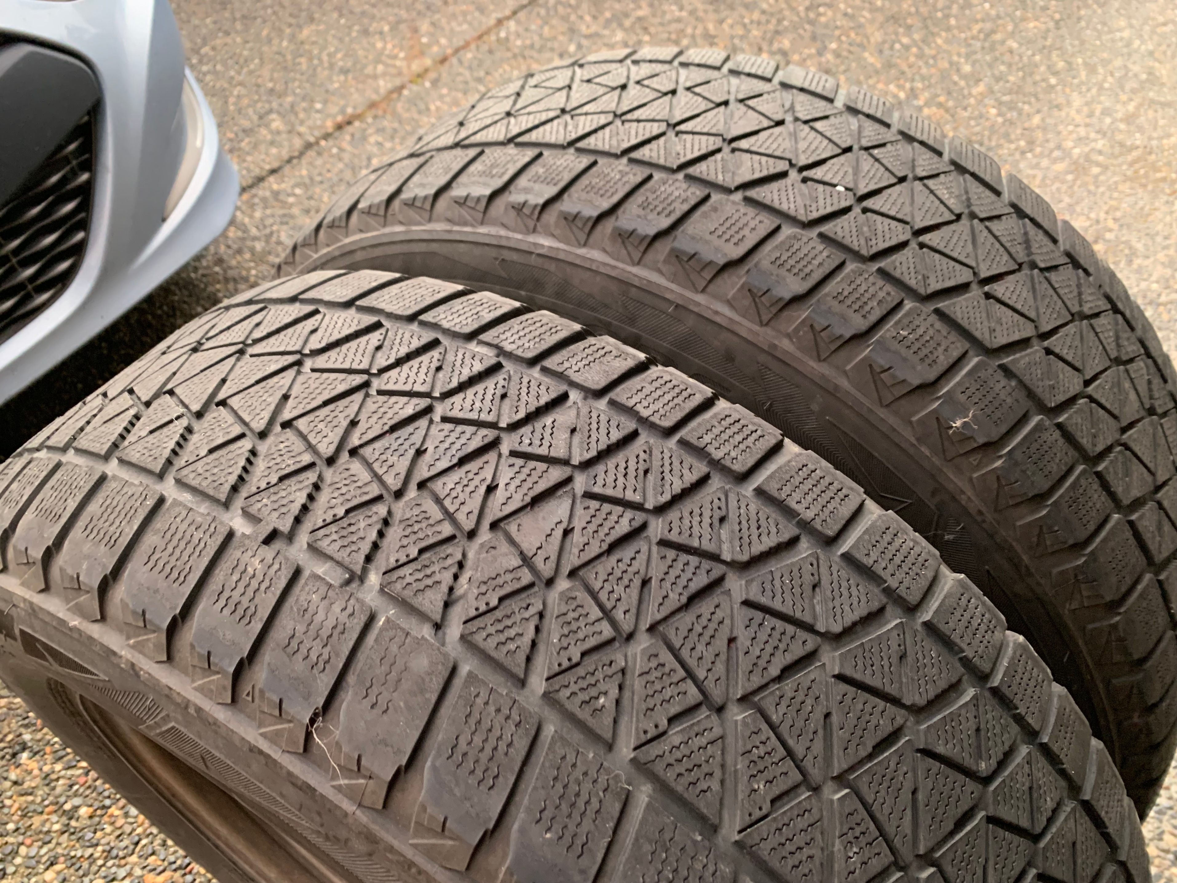 PAIR of Black steel rims mounted with bridgestone Blizzak DMV2 - photo 3