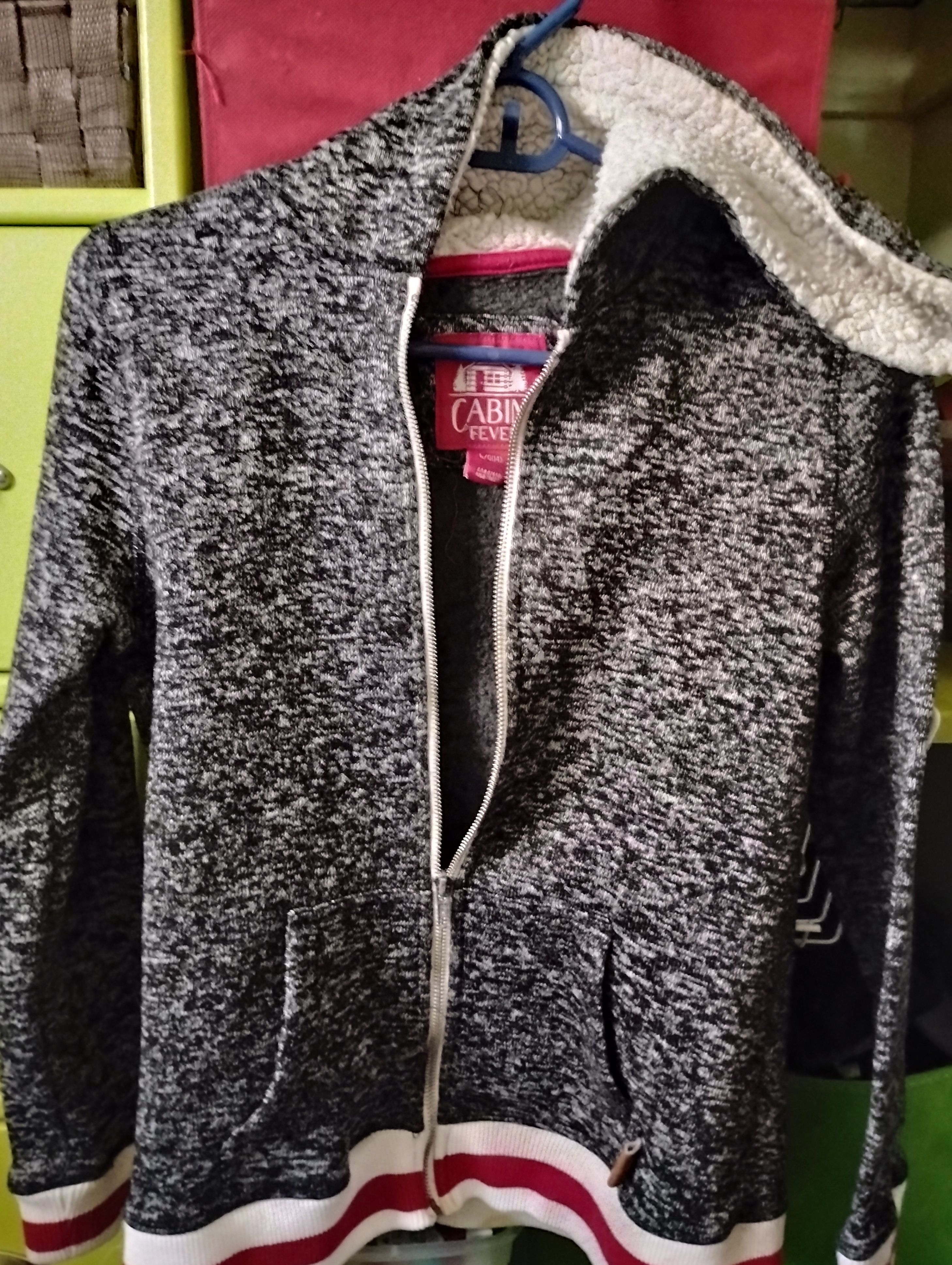 Grey Zip-Up Hoodie with Hood – Like New Condition - photo 2