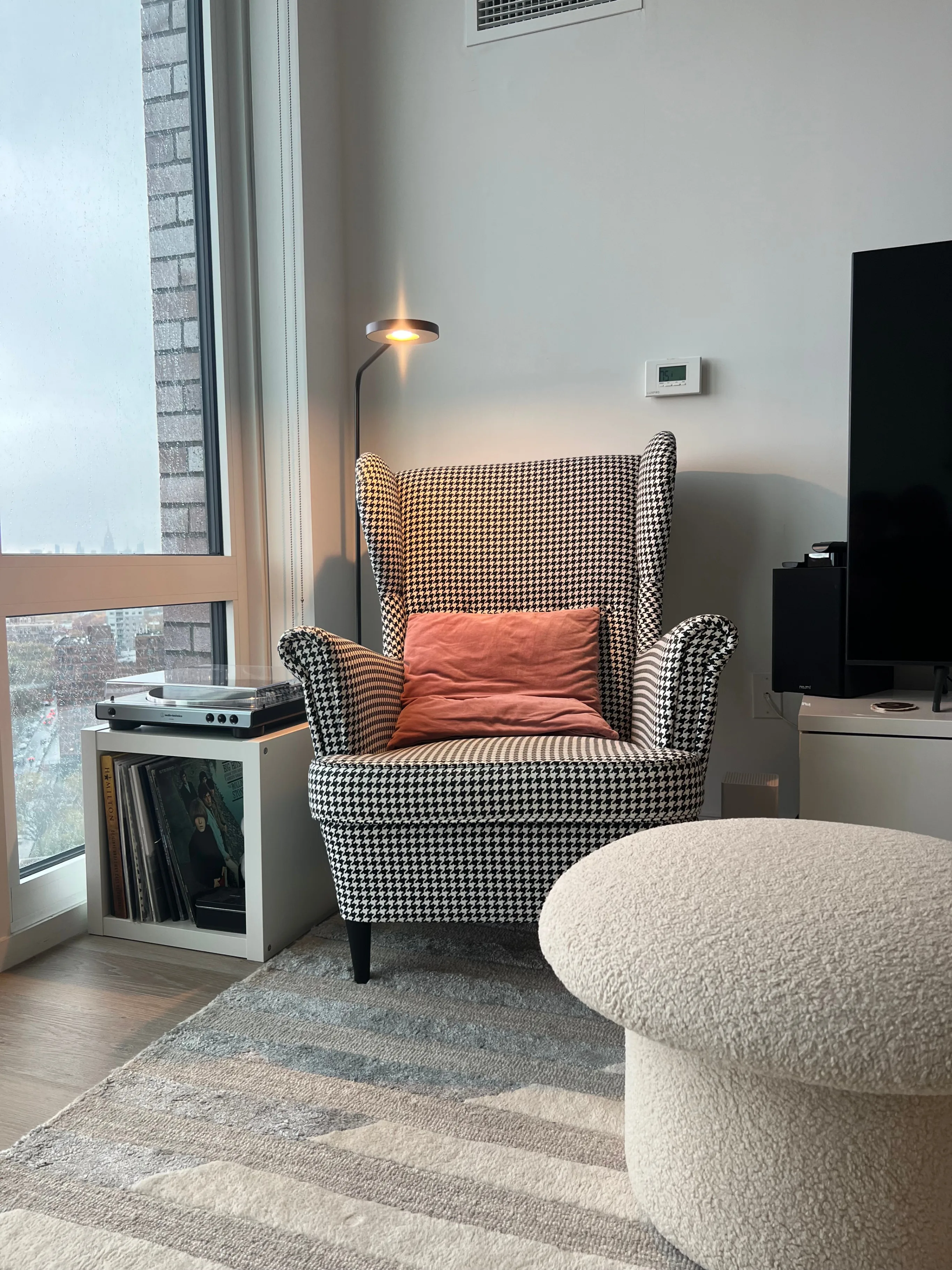 Wing Chair in Stylish Pattern thumbnail