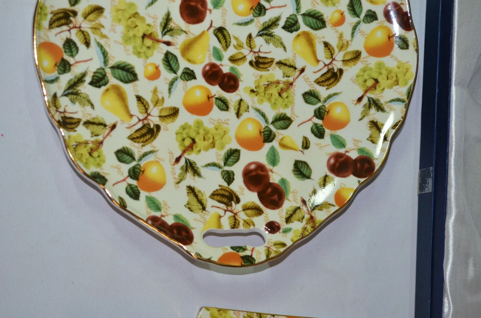 Fine China Cake Plate Server 1855 tipo limoges da vinci home image indicator(6)