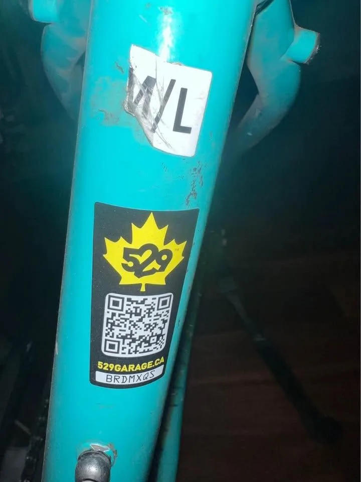 Trek Marlin 5 Gen 2 M/L Volt to Miami Green Fade Mountain Bike image indicator(7)