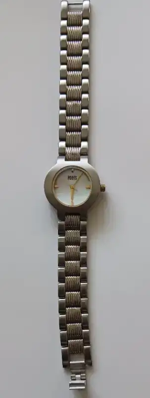 Roots Women's Wrist Watch R364X-Mother Of Pearl/30M Water Resist