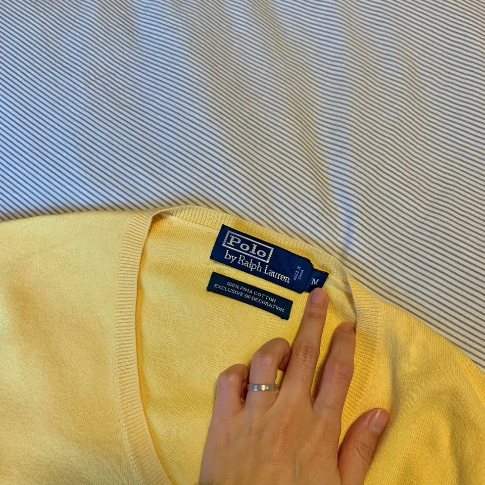 polo V-neck sweaters image indicator(3)