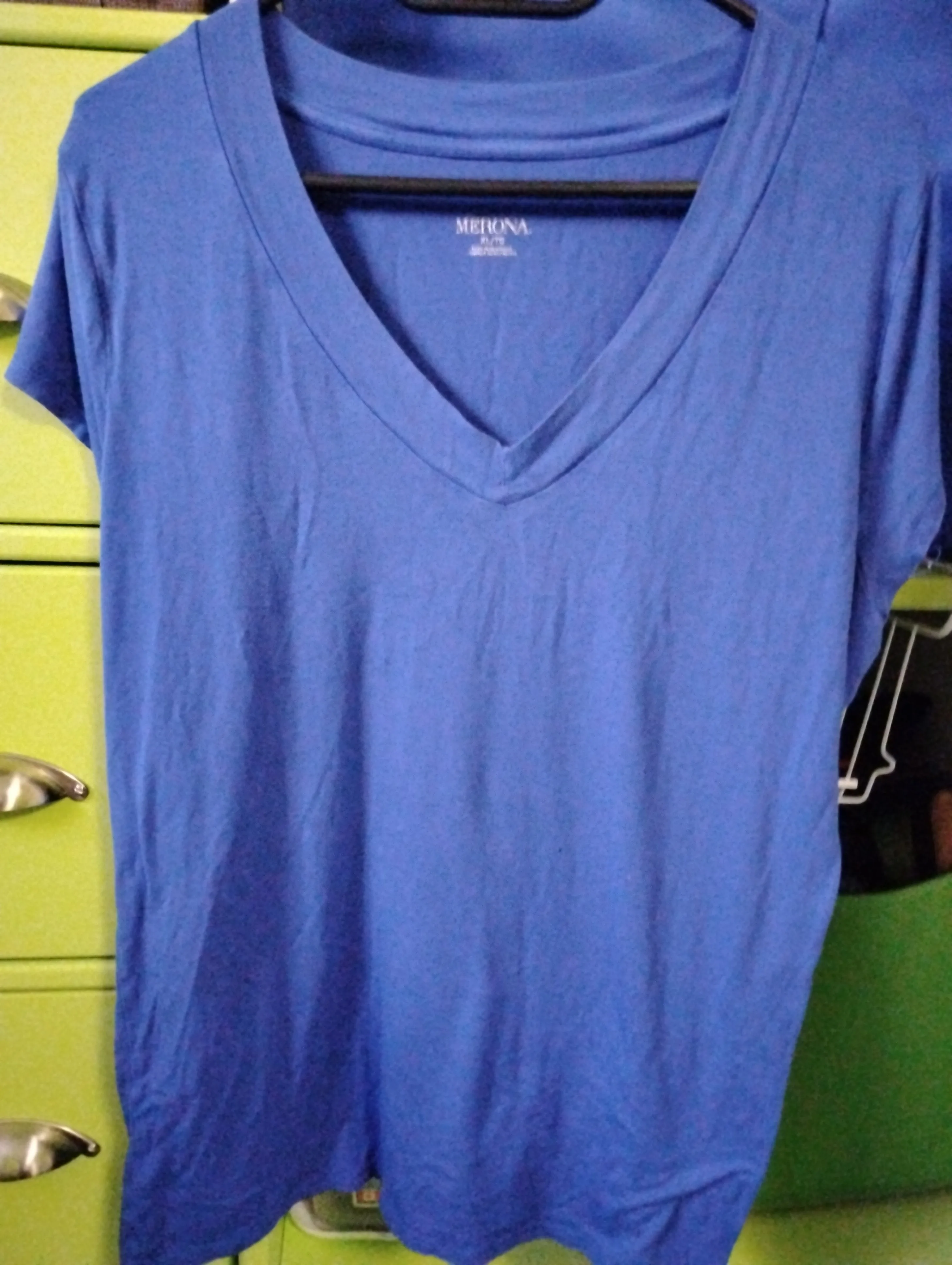 Merona Women’s T-Shirt — Size XL (Good Condition) thumbnail