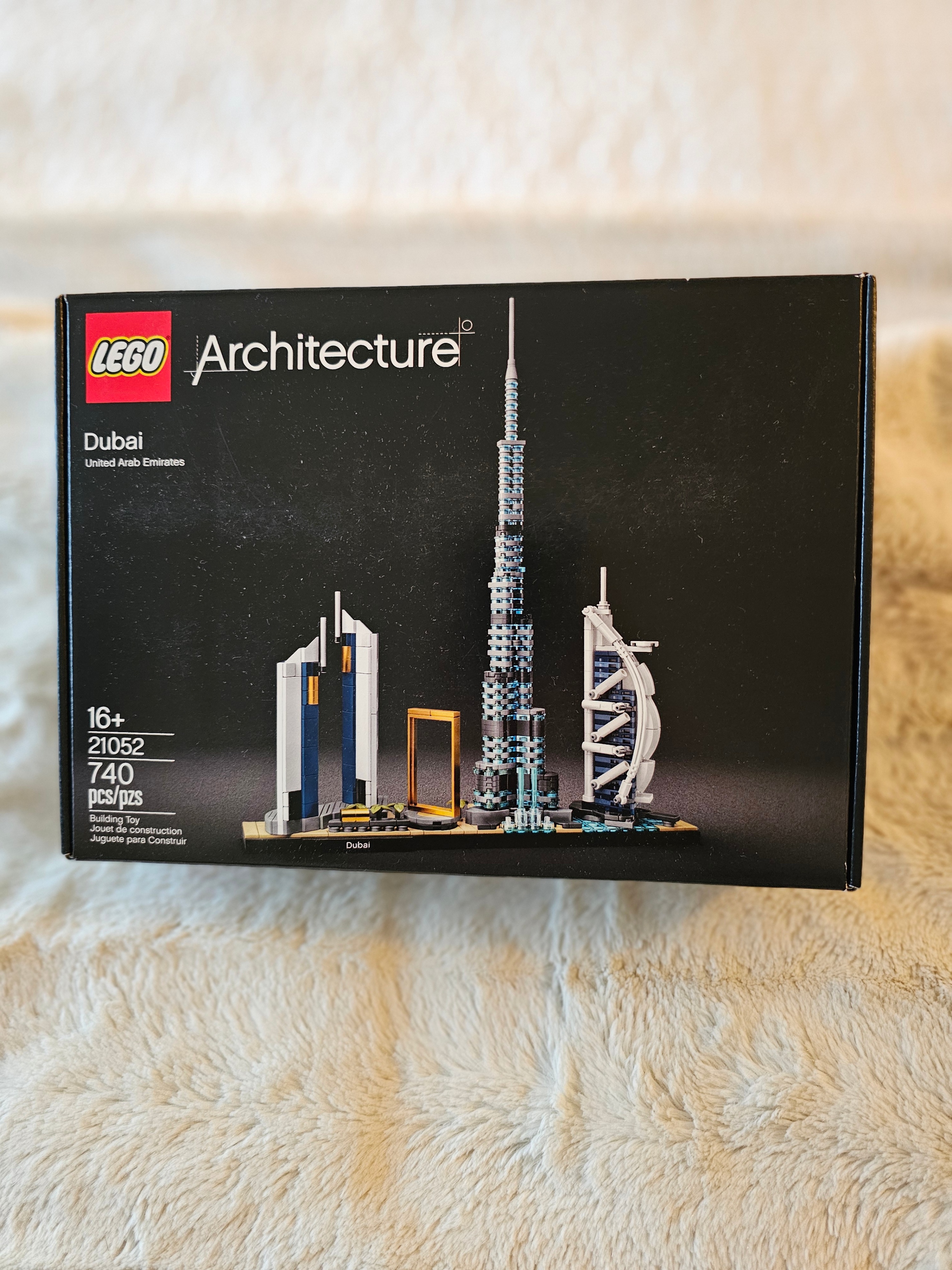 LEGO Architecture-(#21052) DUBAI - NEW AND SEALED