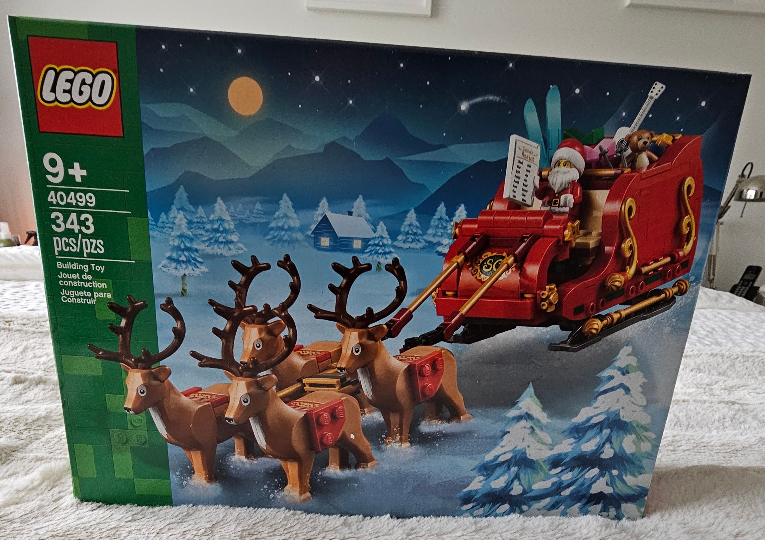 LEGO "CHRISTMAS GIFT"-Santa’s Sleigh with Reindeer