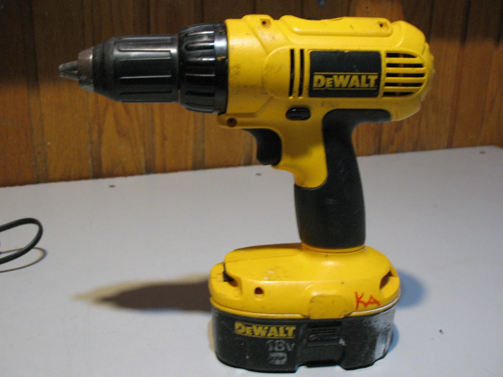 DeWalt 18 Volt Drill Package image indicator(6)