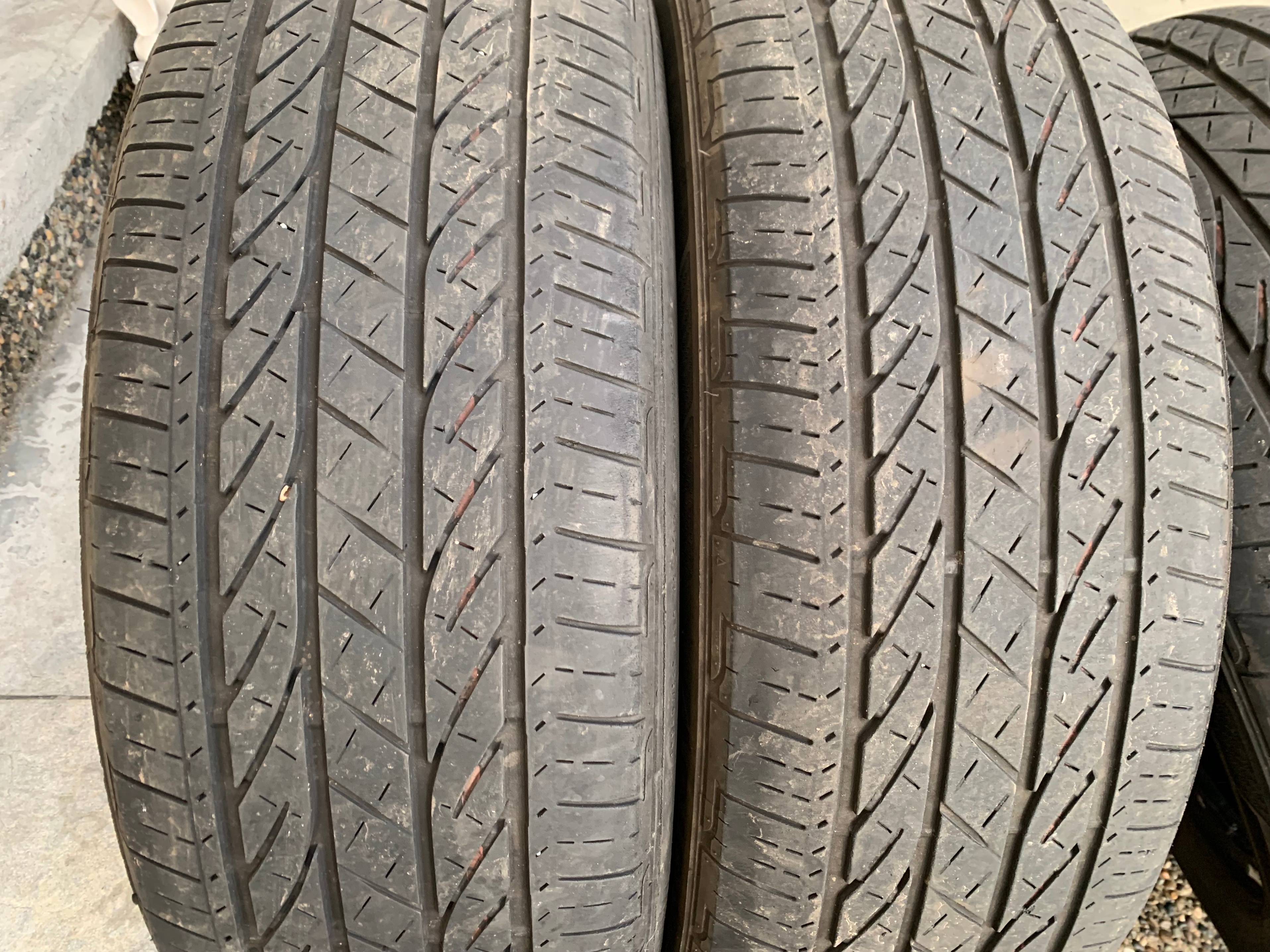 SET of 235/60/18 103H Bridgestone Turanza EL440 with 55% tread - photo 2