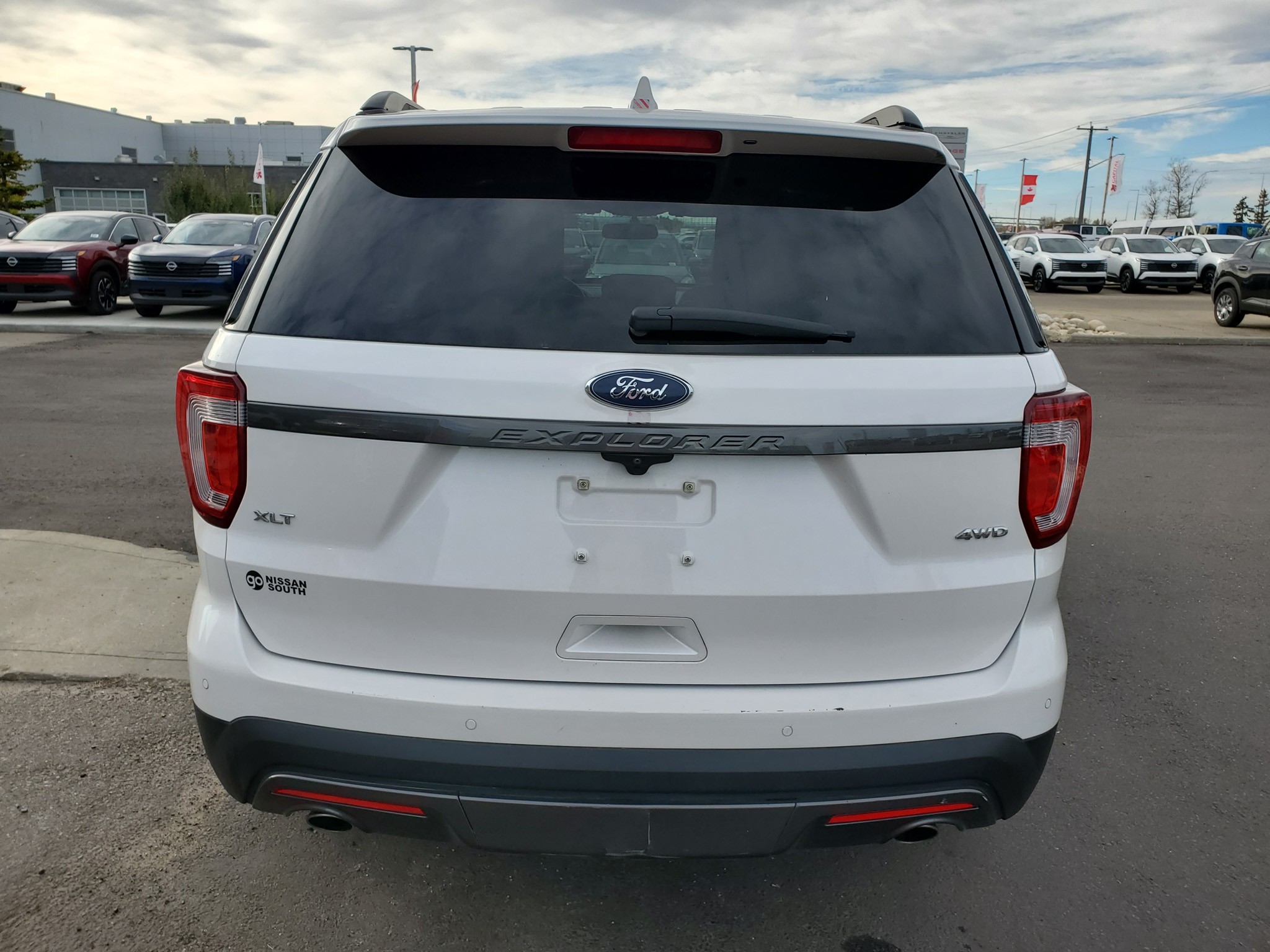 2017 Ford Explorer XLT - photo 4