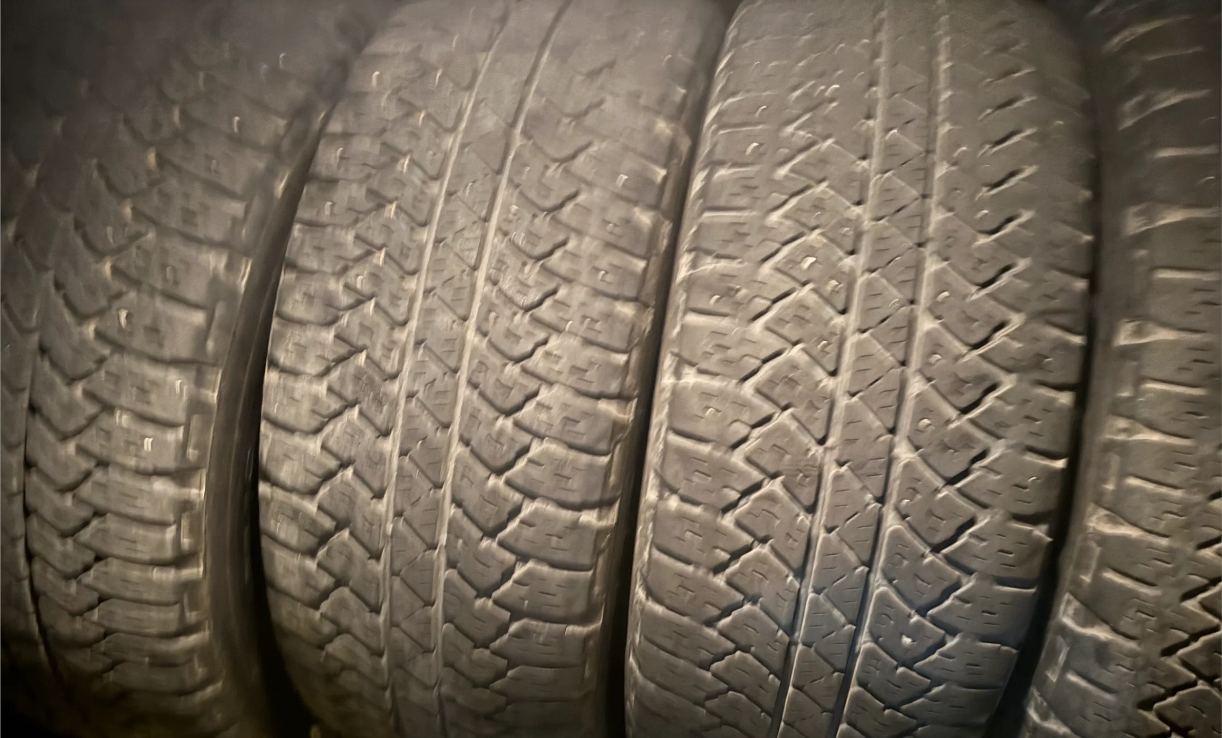 Like New 4 Bridgestone Tires 285/45/22 - FreeDelivery