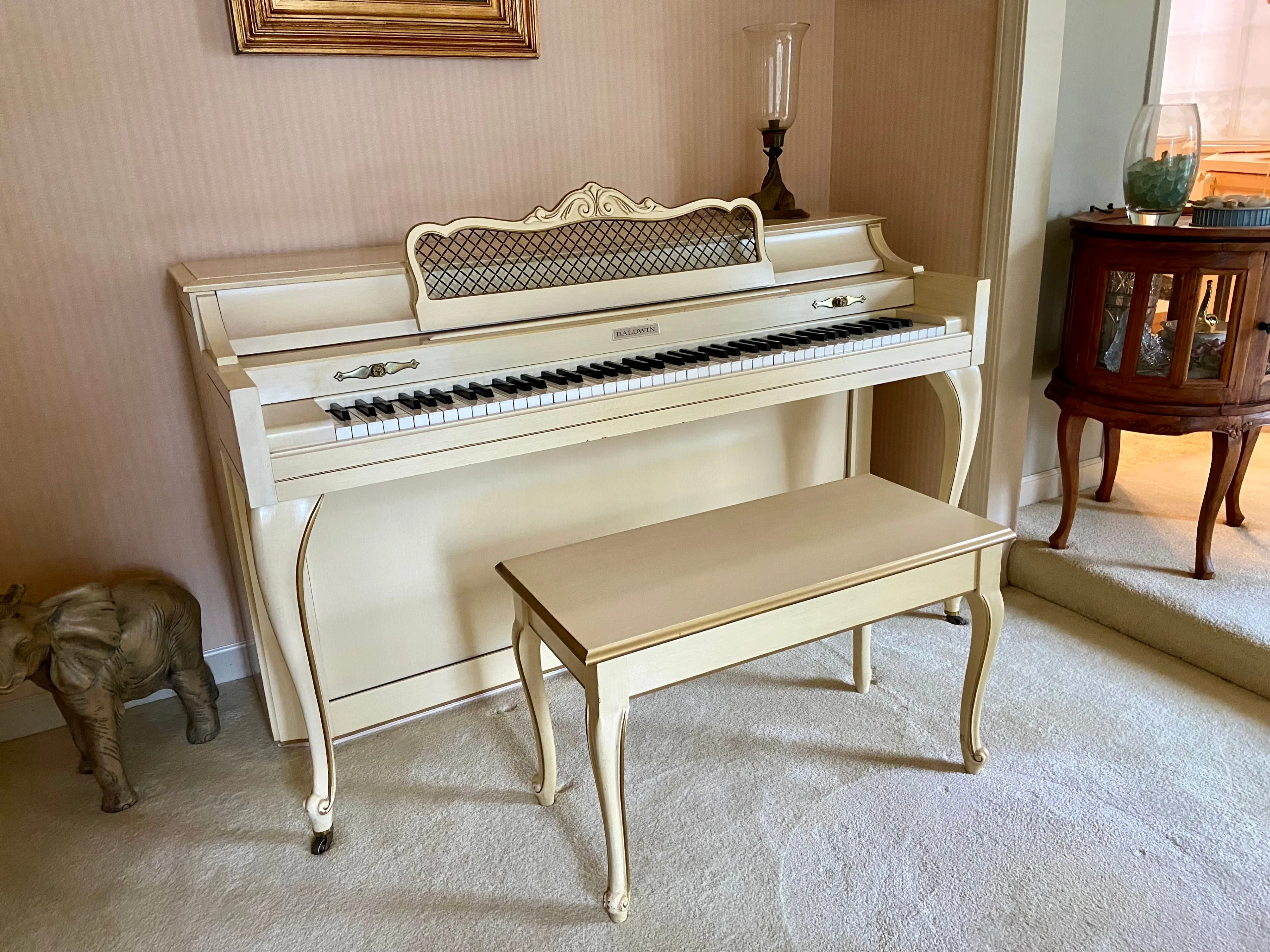 BALDWIN Spinet upright piano