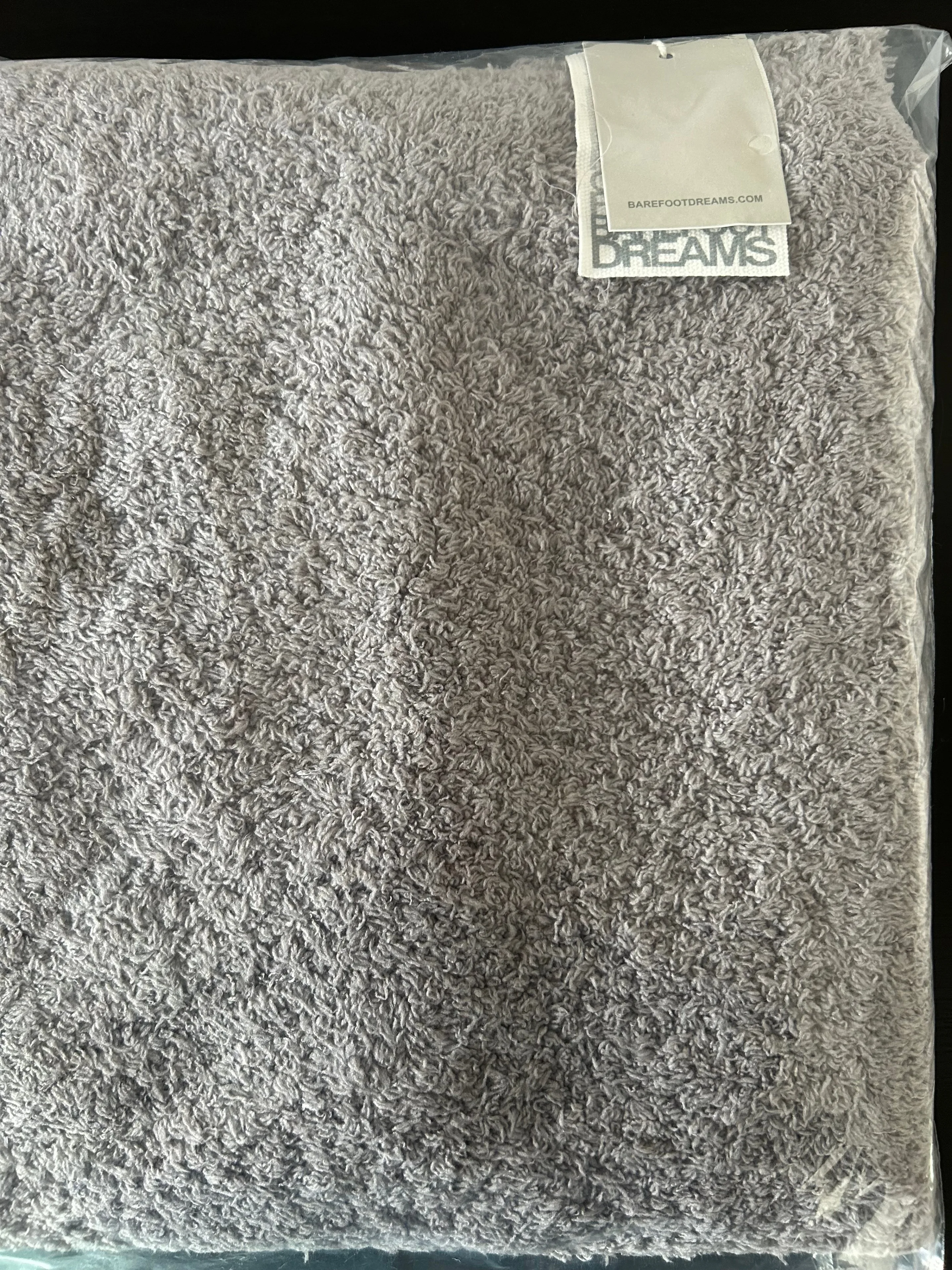 Barefoot Dreams CozyChic Solid Scarf (NEW) image indicator(3)