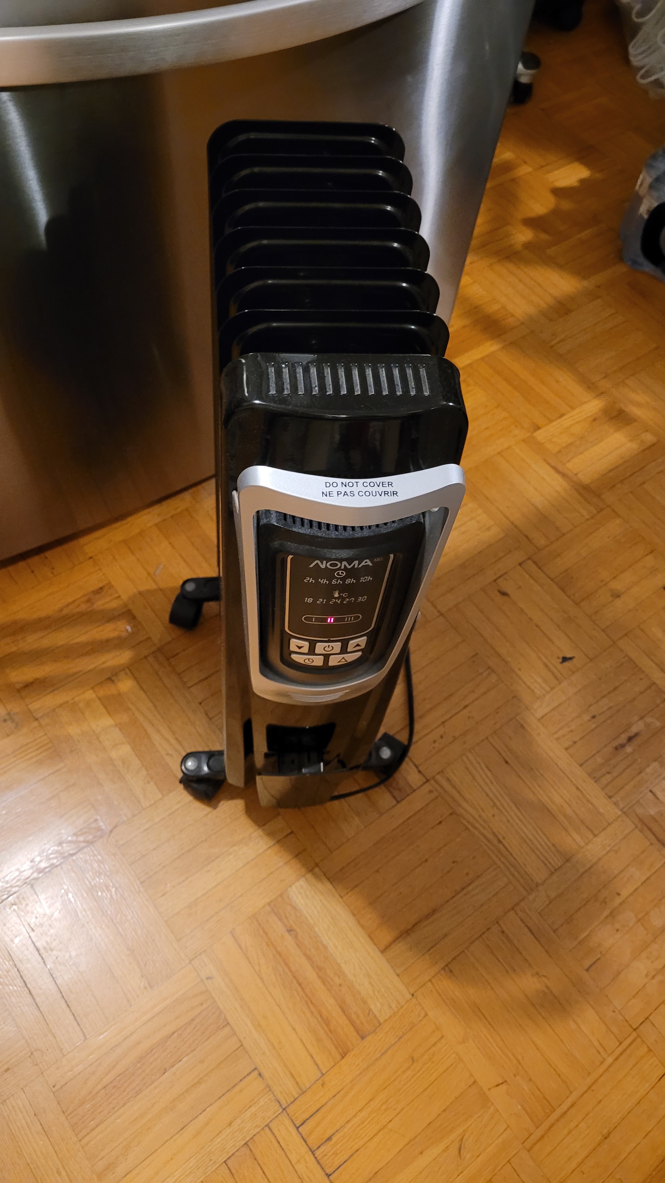 NOMA Digital Oil Filled Radiator with Adjustable Thermostat - photo 2