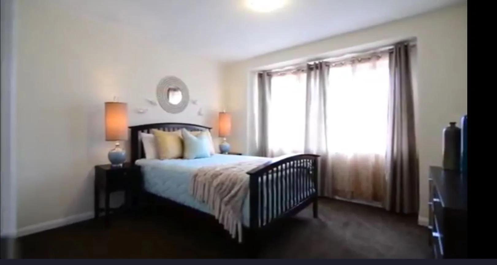 4 Bedroom 2.5 Bathroom Detached House image indicator(5)