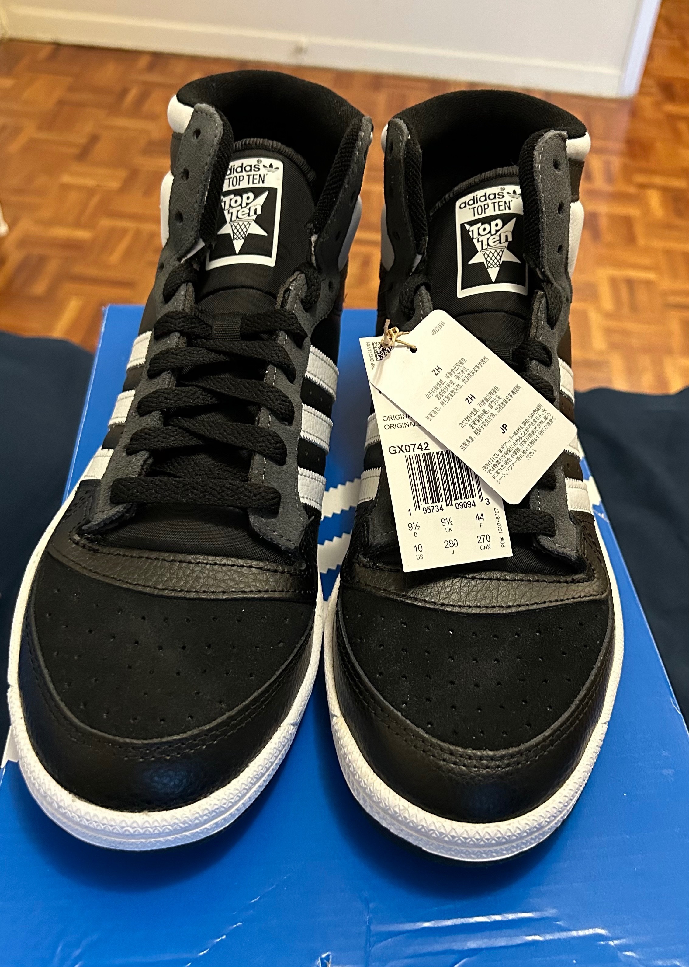 BNWT Adidas Originals Top Ten RB Core Black, Men, size 10