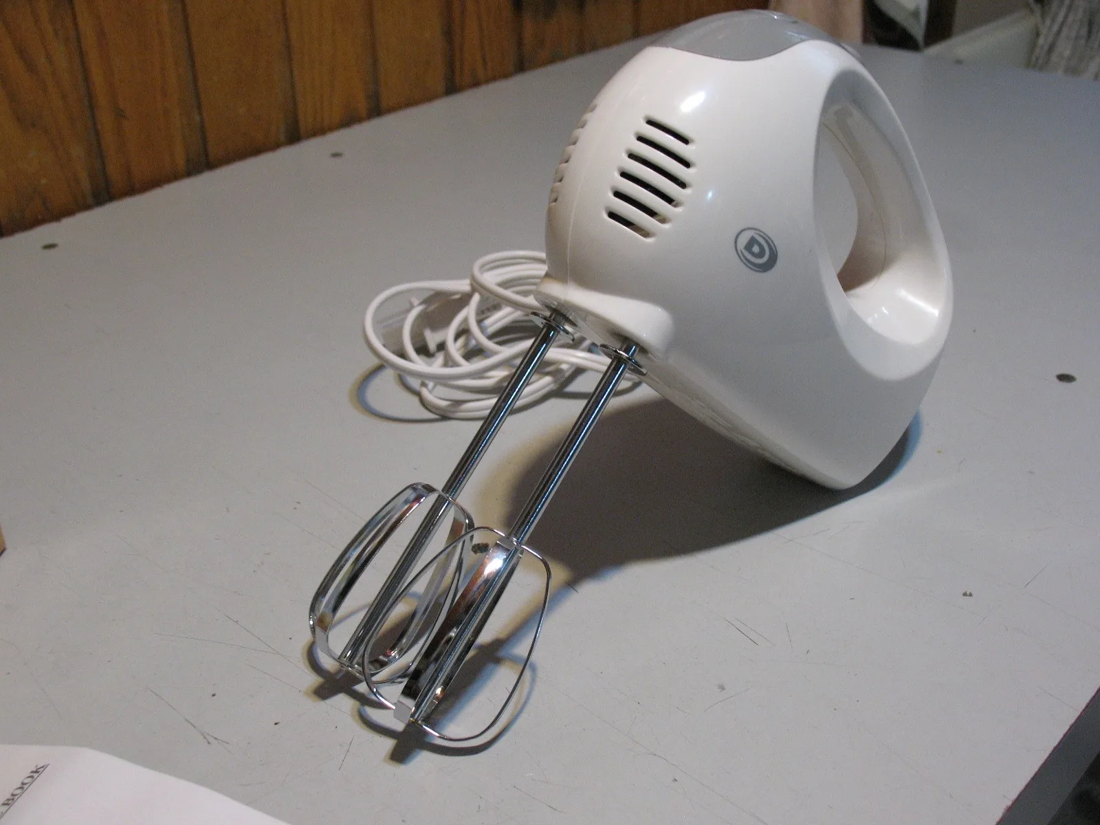 Durabrand Hand Mixer, BRAND NEW image indicator(8)