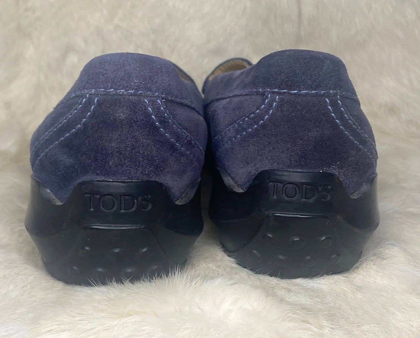 Tods Pantofola City Gommino Women’s Blue Suede Loafers 7-1/2 image indicator(6)