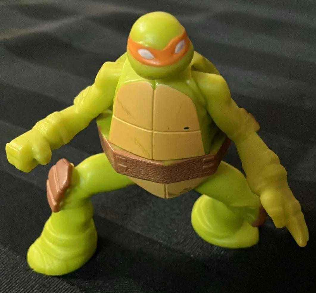 Teenage Mutant Ninja Turtles Michelangelo Movable Body - 3 Inche