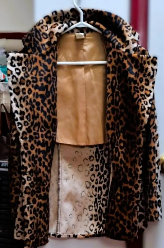 Women's Vintage Leopard Print Plush Blazer Jacket Made in USA image indicator(3)