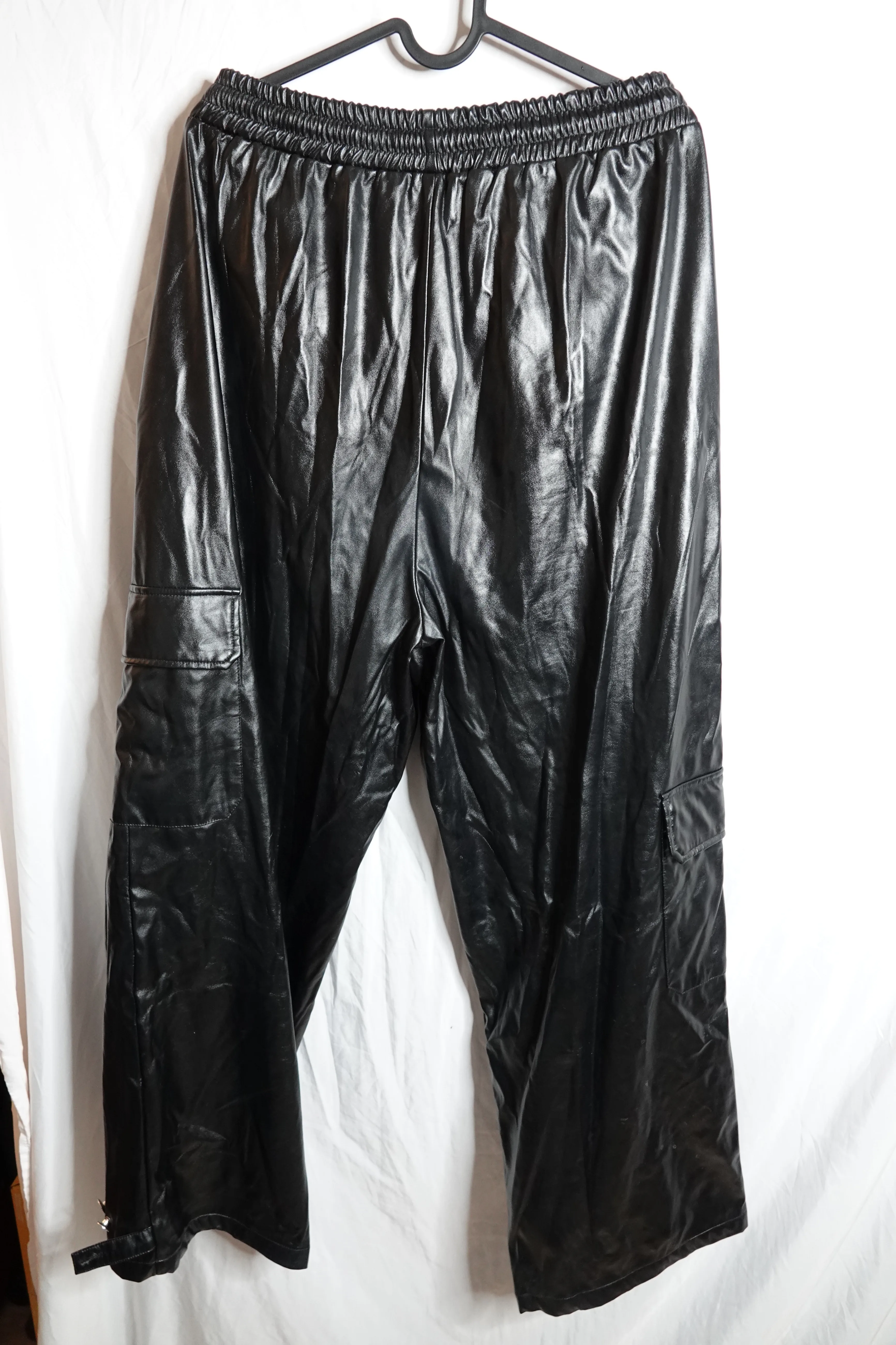 Black Faux Leather Cargo Pants – Elastic Waist, Wide/Relaxed Fit image indicator(3)