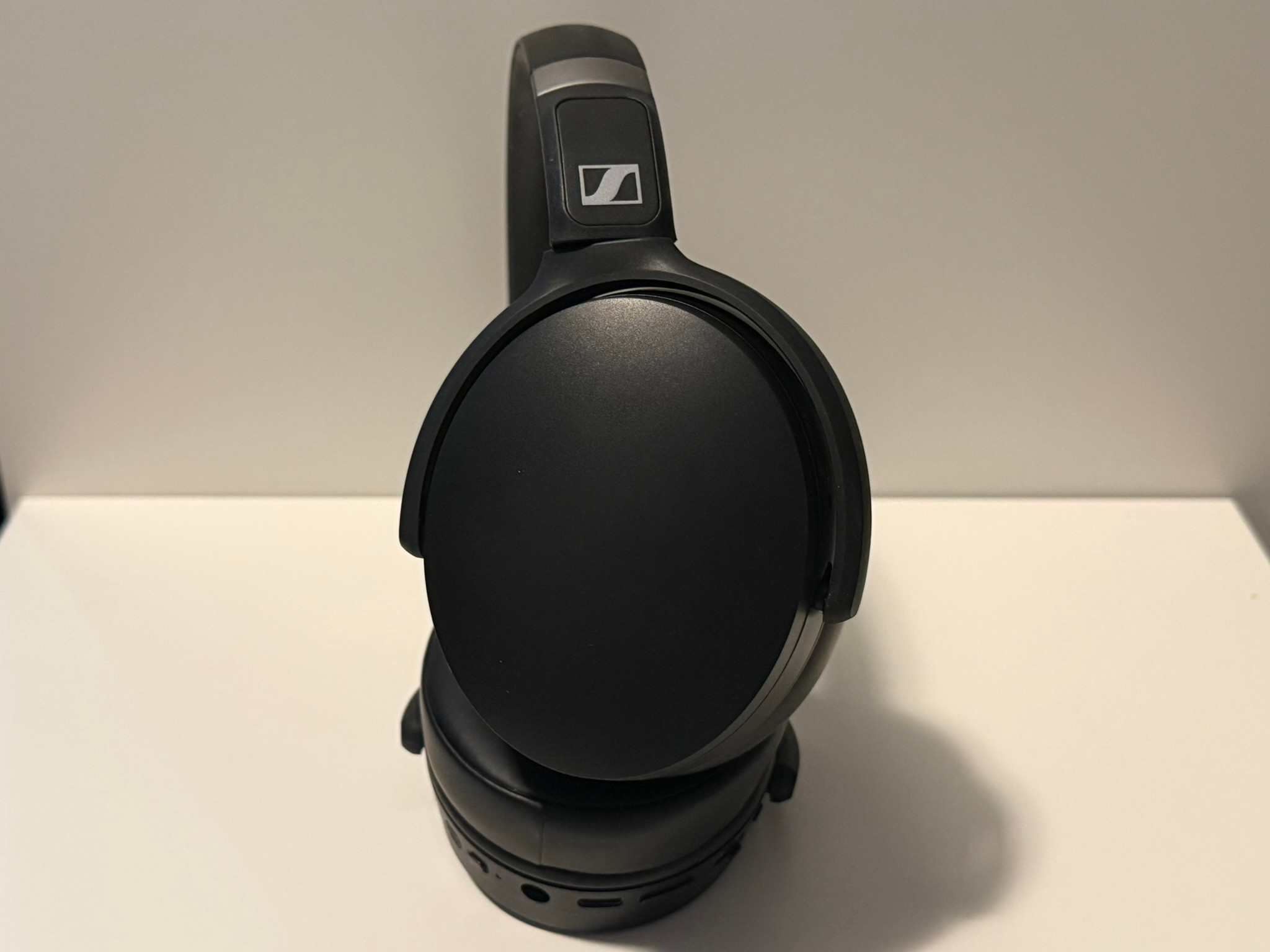 Sennheiser HD 450BT Wireless Headphones - photo 3