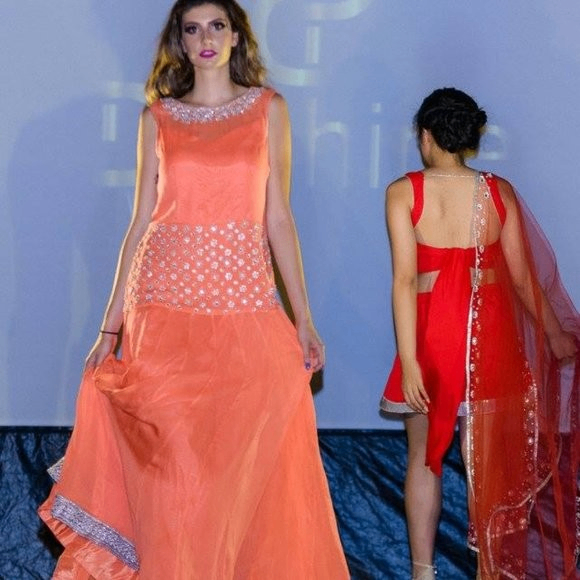 Indian Clothes (Gown) - photo 4