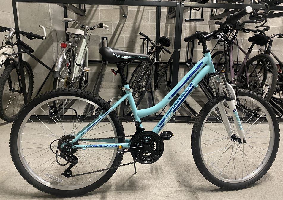 24″ Bike – 18-Speed Shifters, Front Suspension (Used Once)