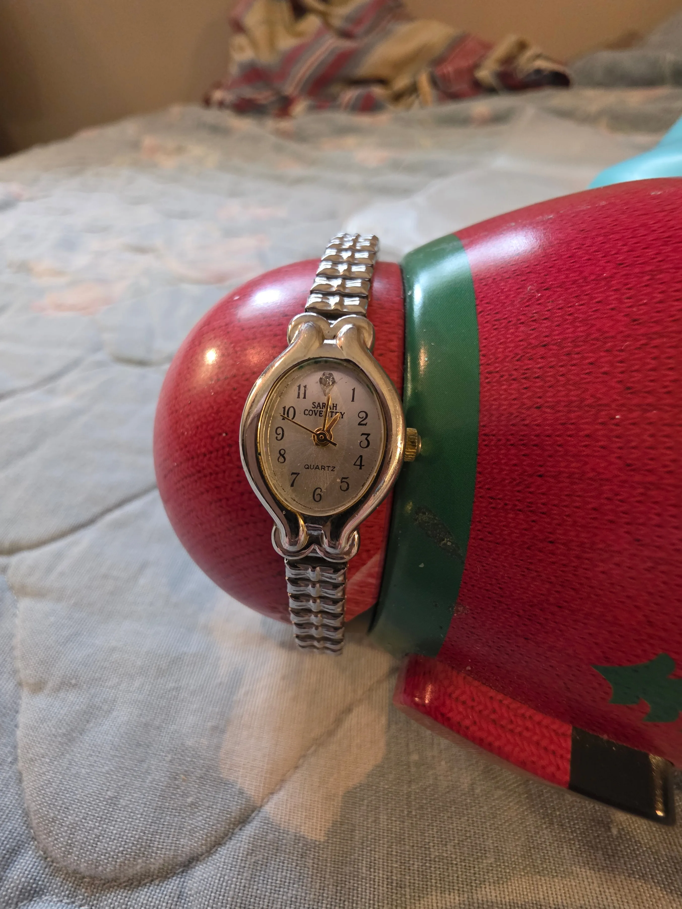 Sarah Coventry Quartz Ladies Watch image indicator(3)