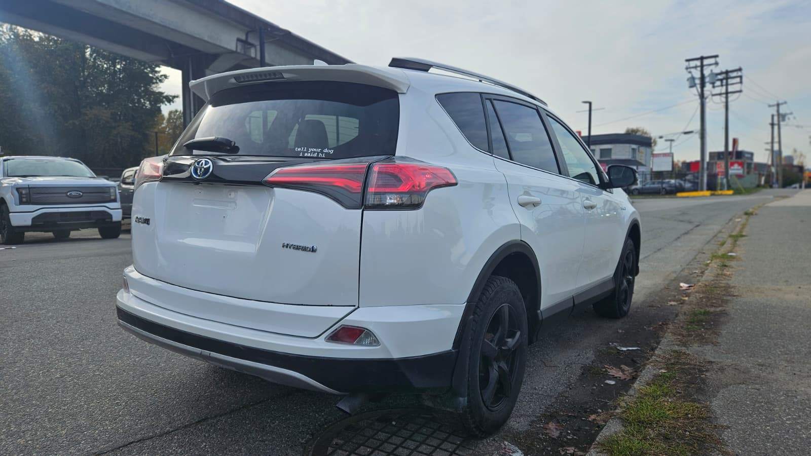 2018 Toyota RAV4, Hybrid, Fully Loaded, Rebuilt title - photo 3