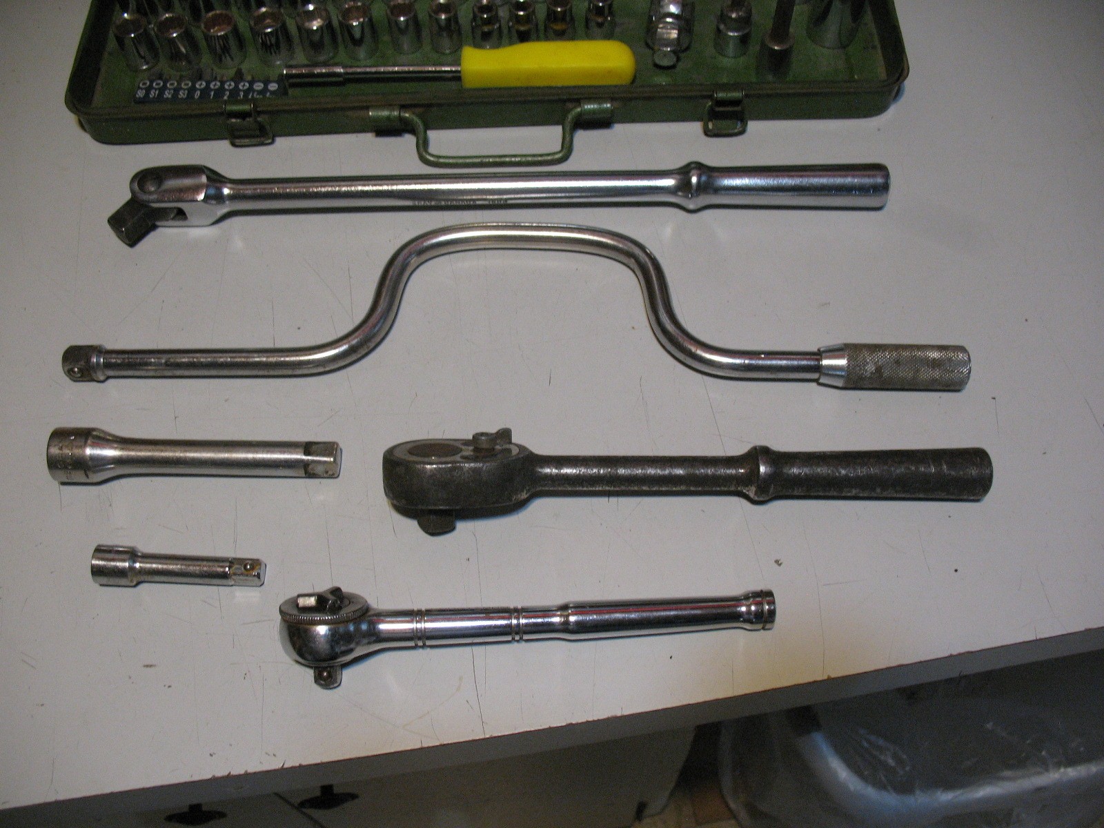 60 Piece Socket and Screwdriver Set - photo 3
